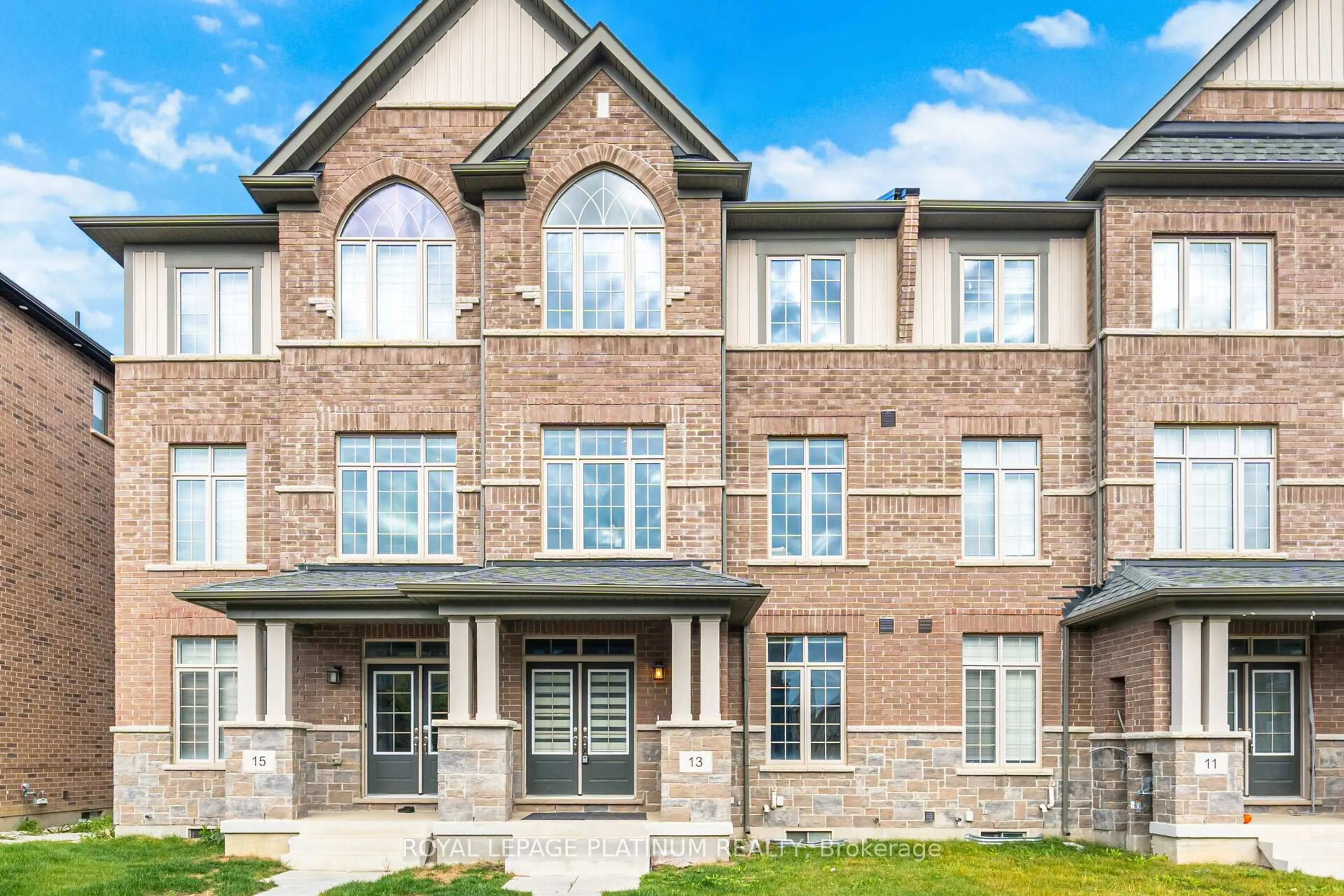 Home with brick exterior material, street for 13 Lipscott Dr, Caledon Ontario L7C 4K7