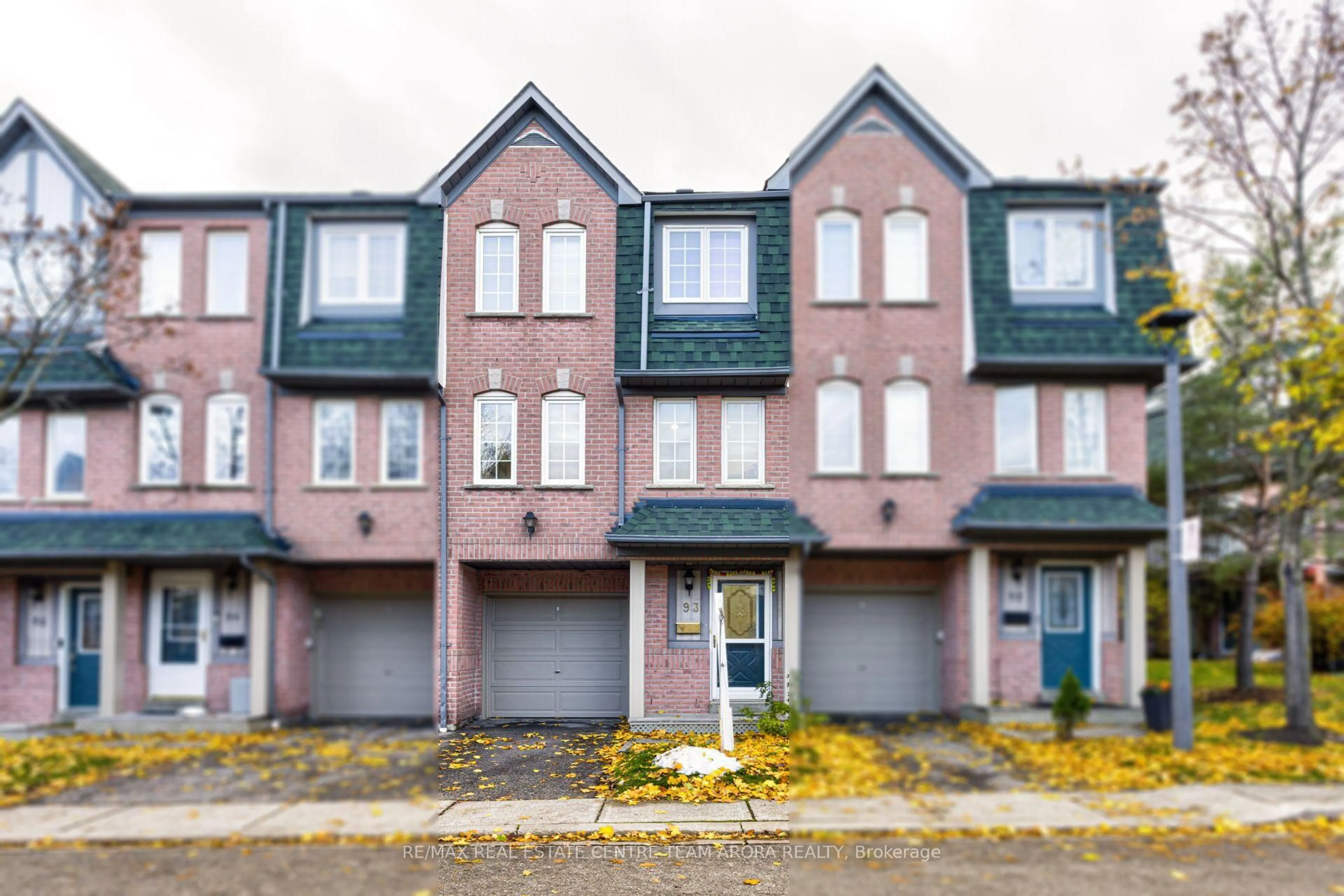 Unknown for 2945 Thomas St #93, Mississauga Ontario L5M 6C1