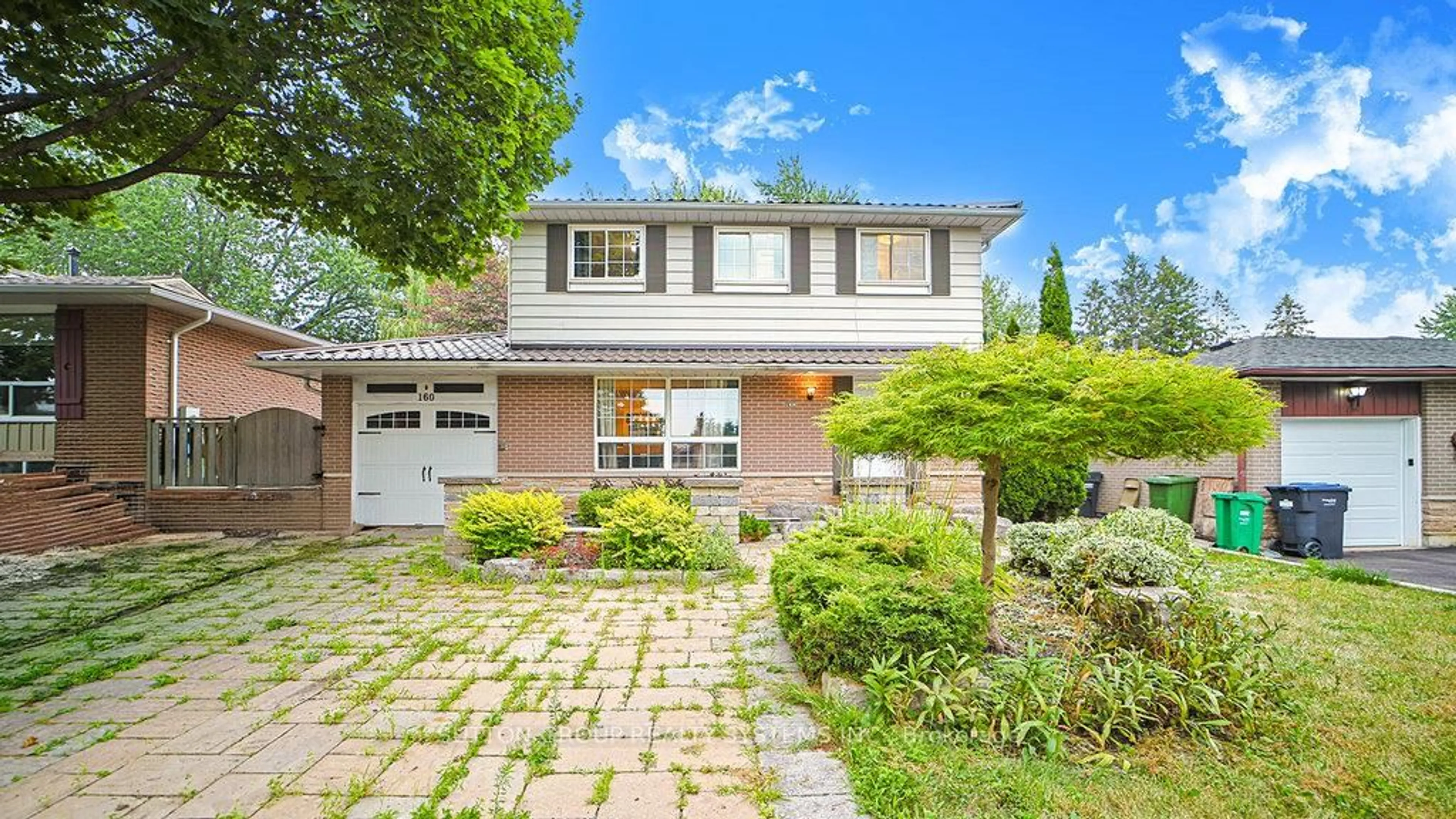 Home with brick exterior material, street for 160 Allan Dr, Caledon Ontario L7E 1Y8