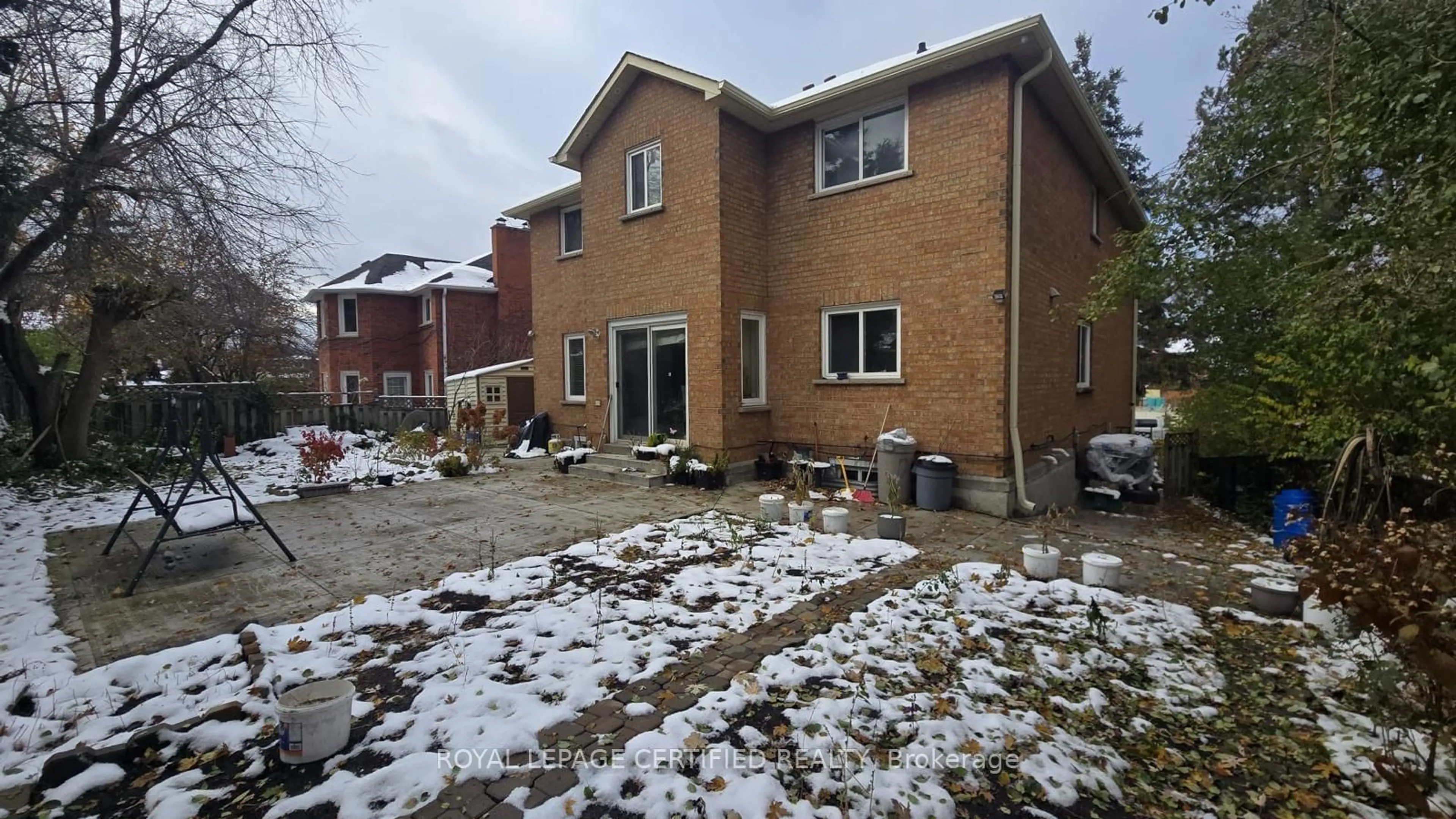 Unknown for 21 Lone Oak Ave, Brampton Ontario L6S 5V4