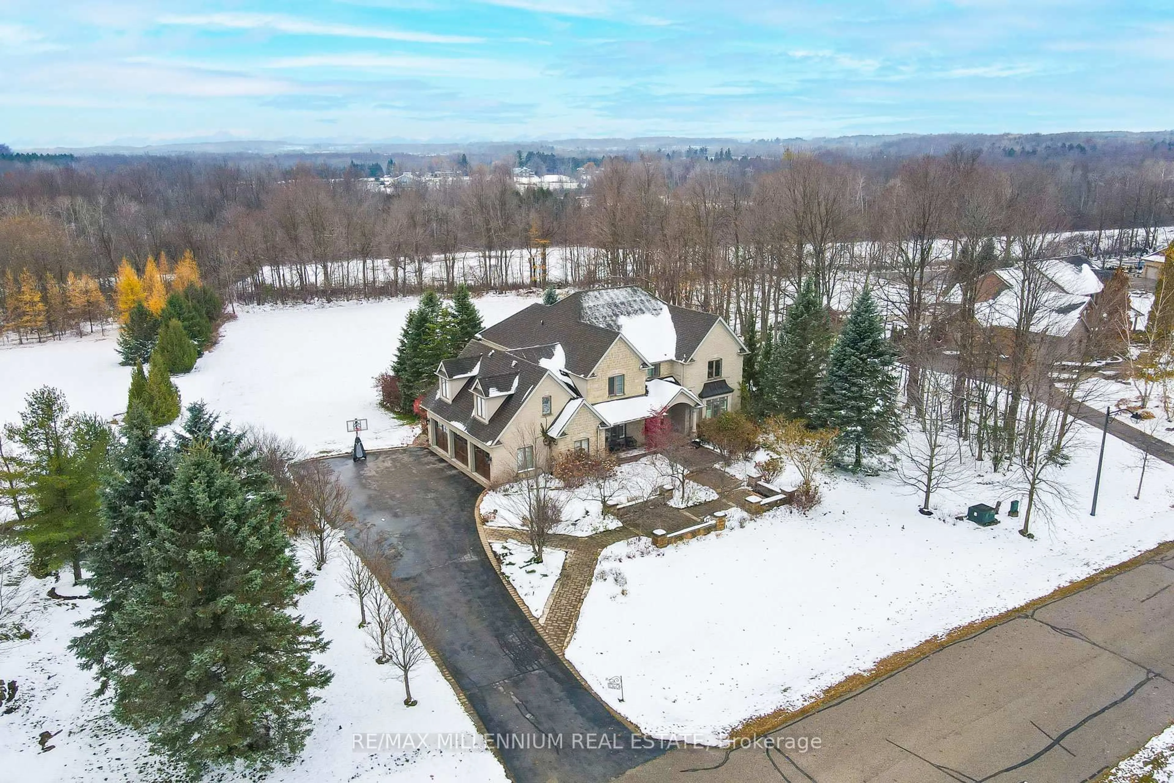 A pic from outside/outdoor area/front of a property/back of a property/a pic from drone, unknown for 11360 Taylor Crt, Milton Ontario L0P 1B0