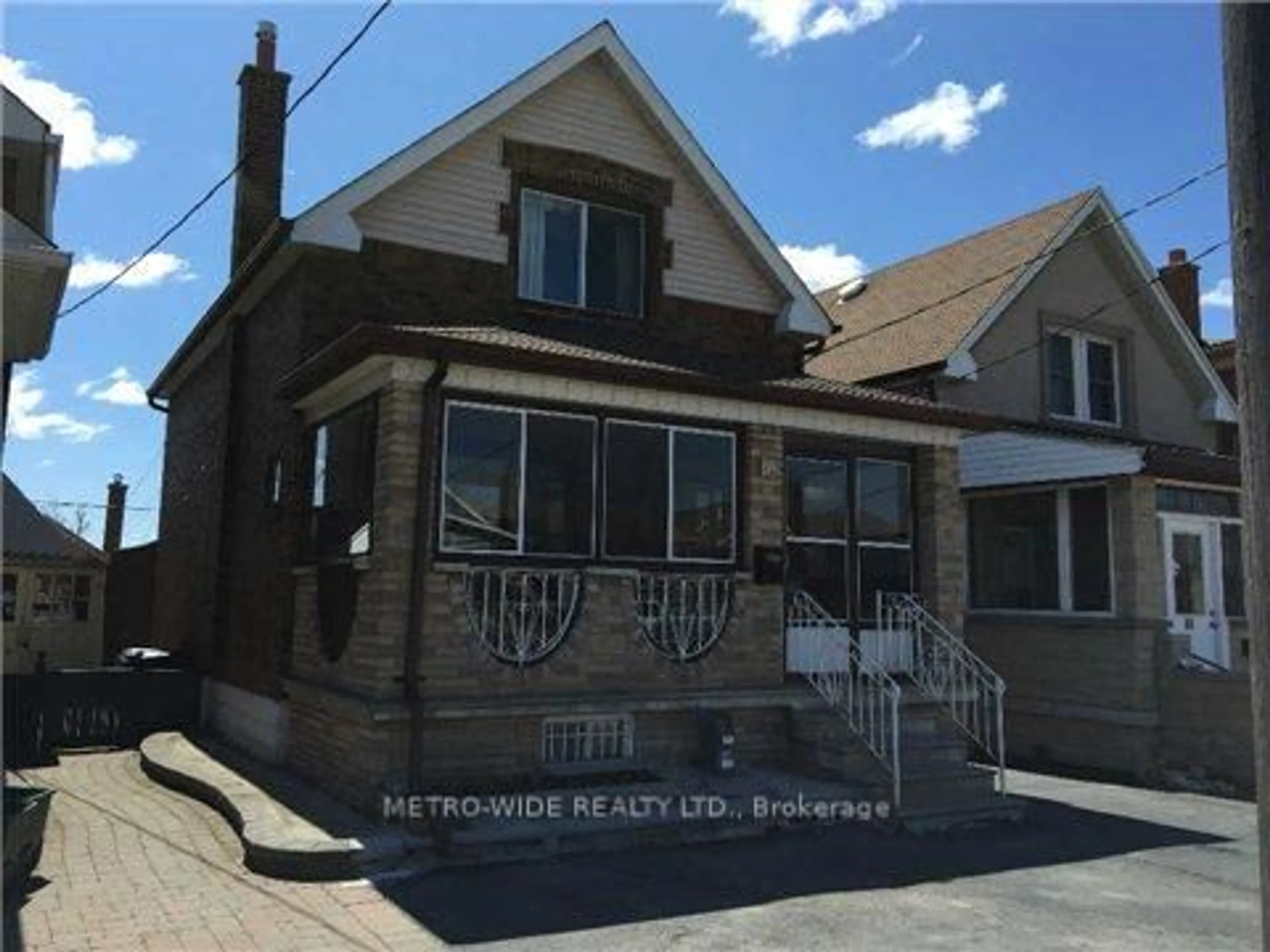 Home with brick exterior material, street for 33 Bowie Ave, Toronto Ontario M6E 2P2