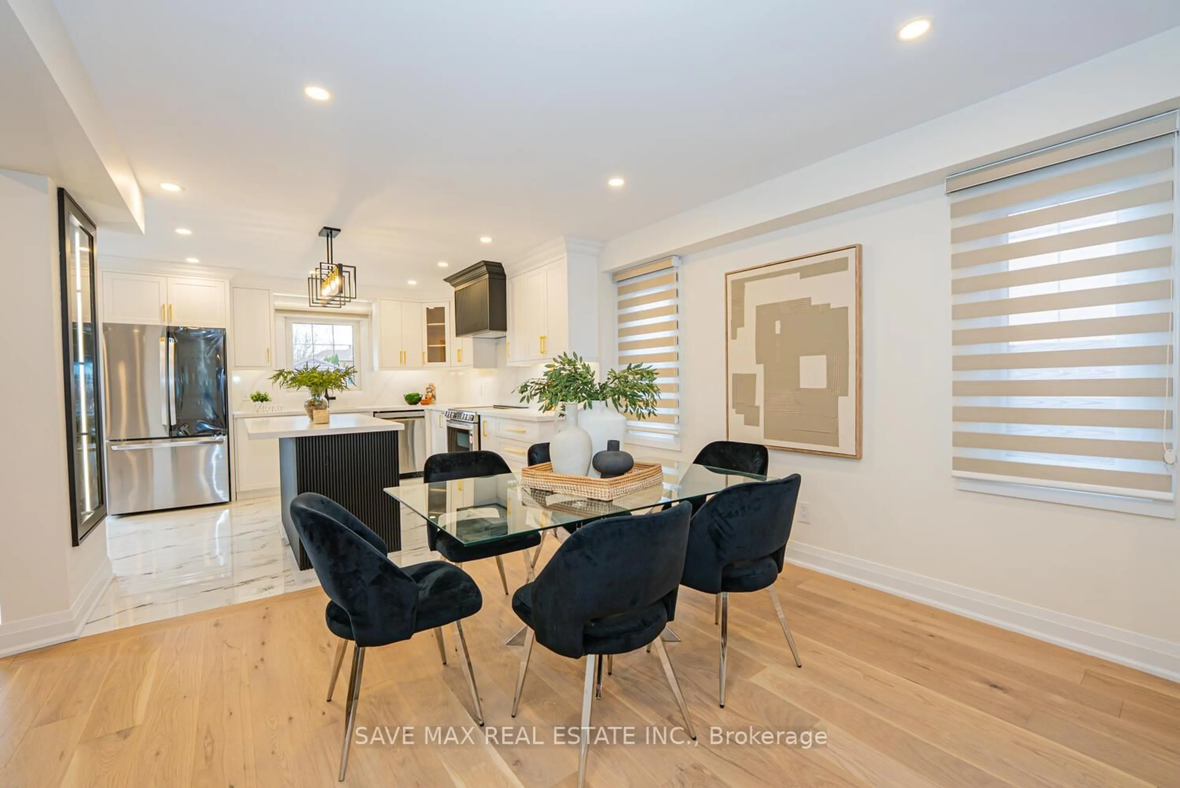 Unknown for 1612 Moongate Cres, Mississauga Ontario L5M 4T1