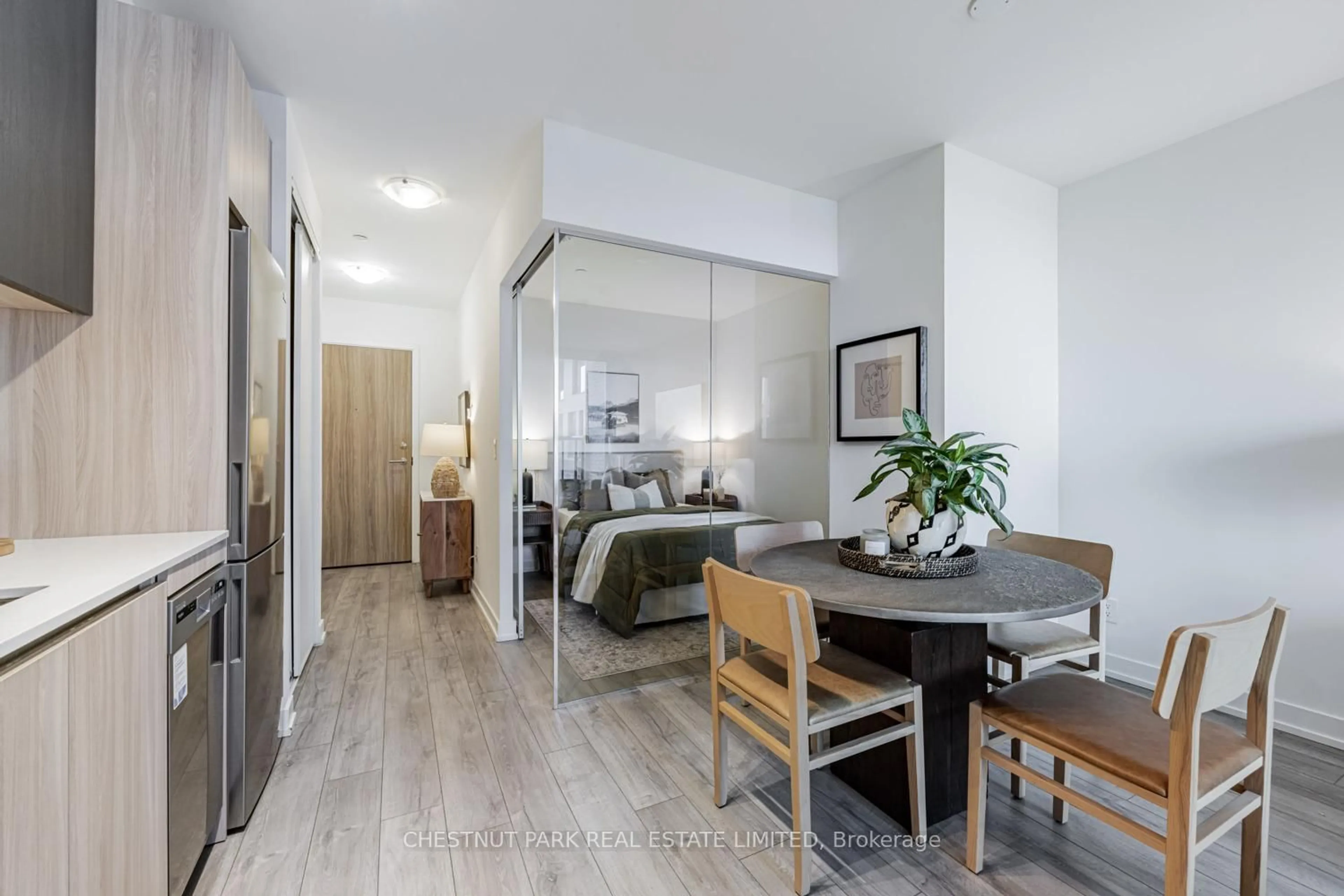 A pic of a room for 3100 Keele St #340, Toronto Ontario M3M 0E1