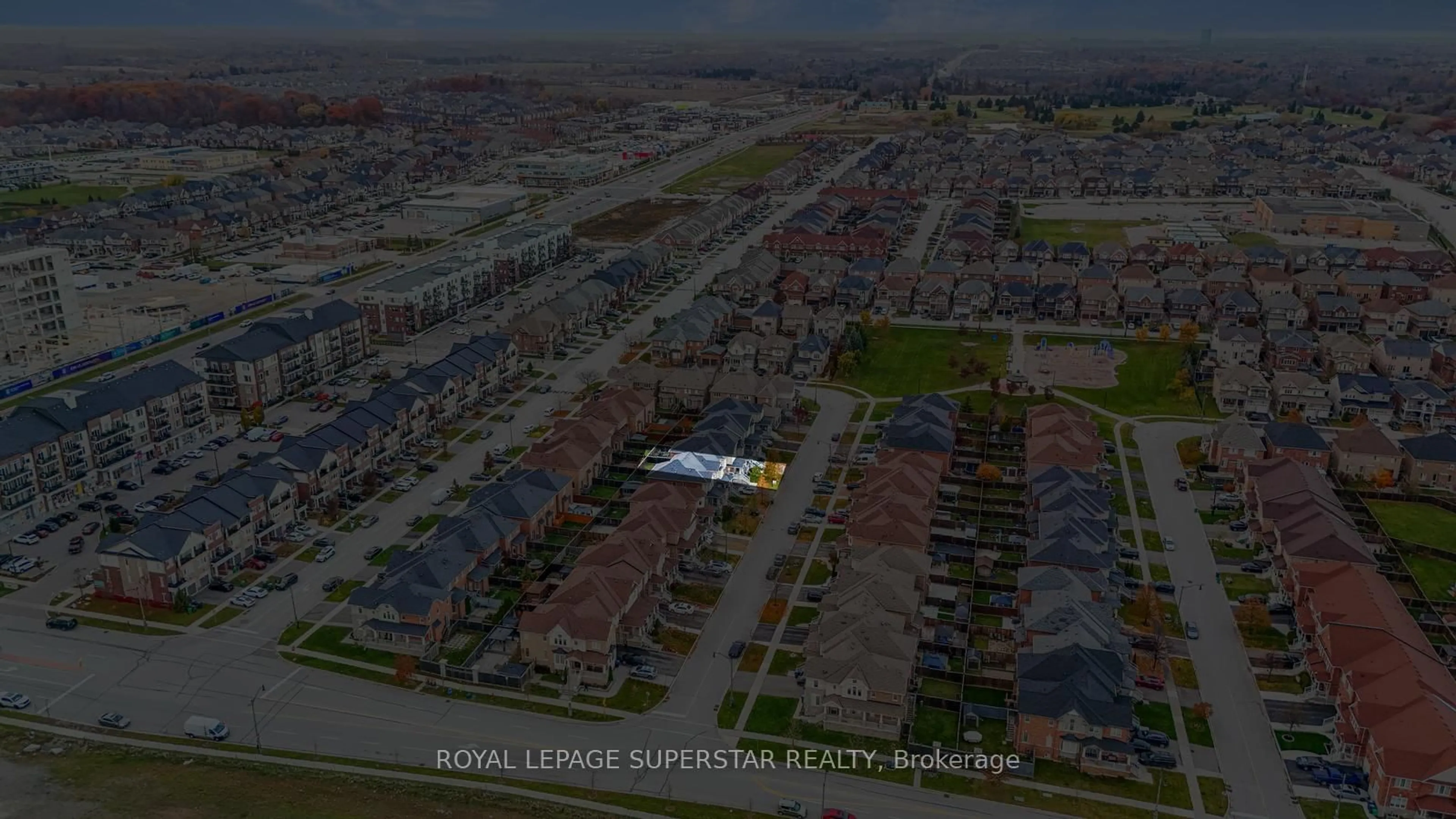 A pic from outside/outdoor area/front of a property/back of a property/a pic from drone, street for 22 Merrickville Way, Brampton Ontario L6Y 0V5