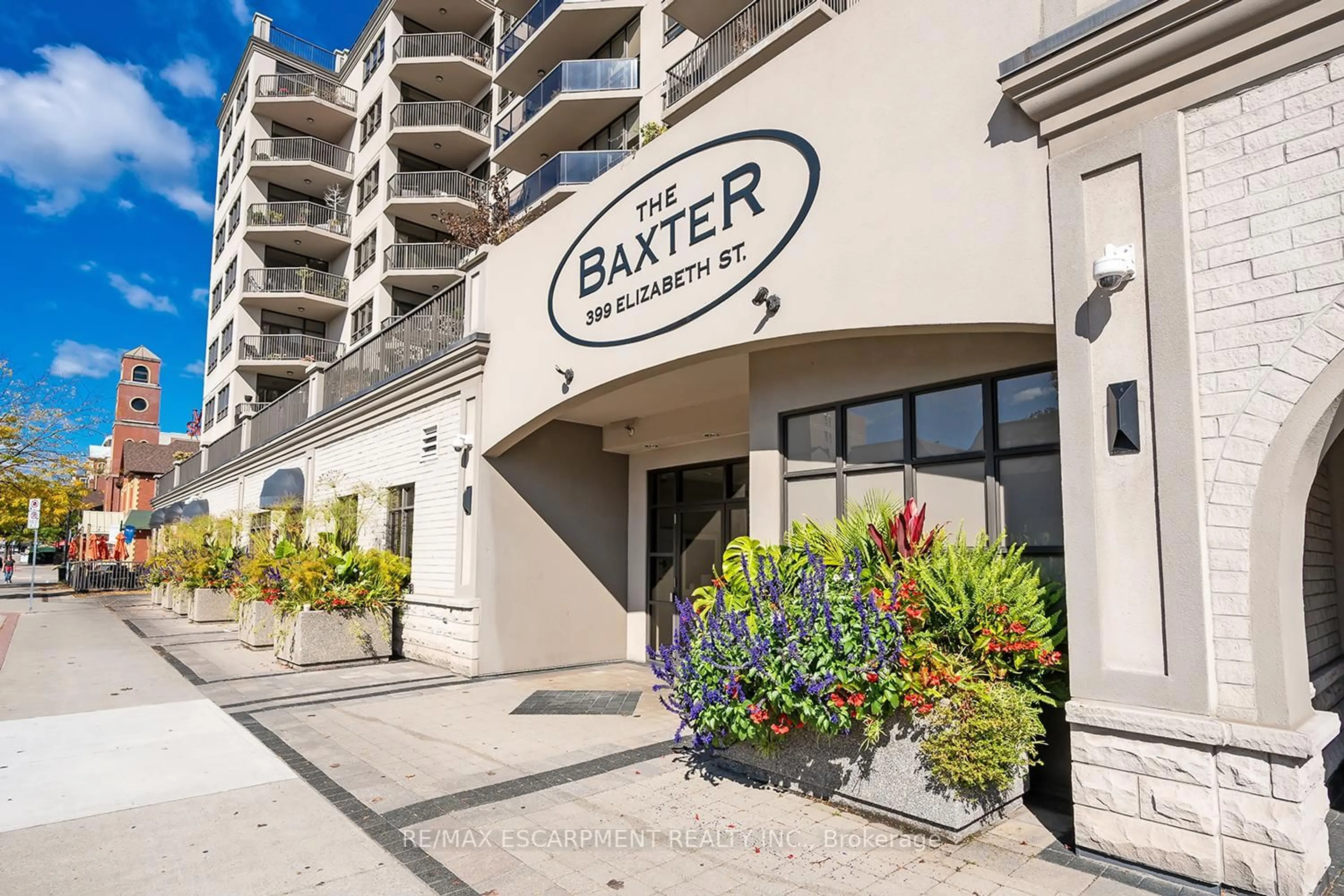 Patio, street for 399 Elizabeth St #210, Burlington Ontario L7R 0A4