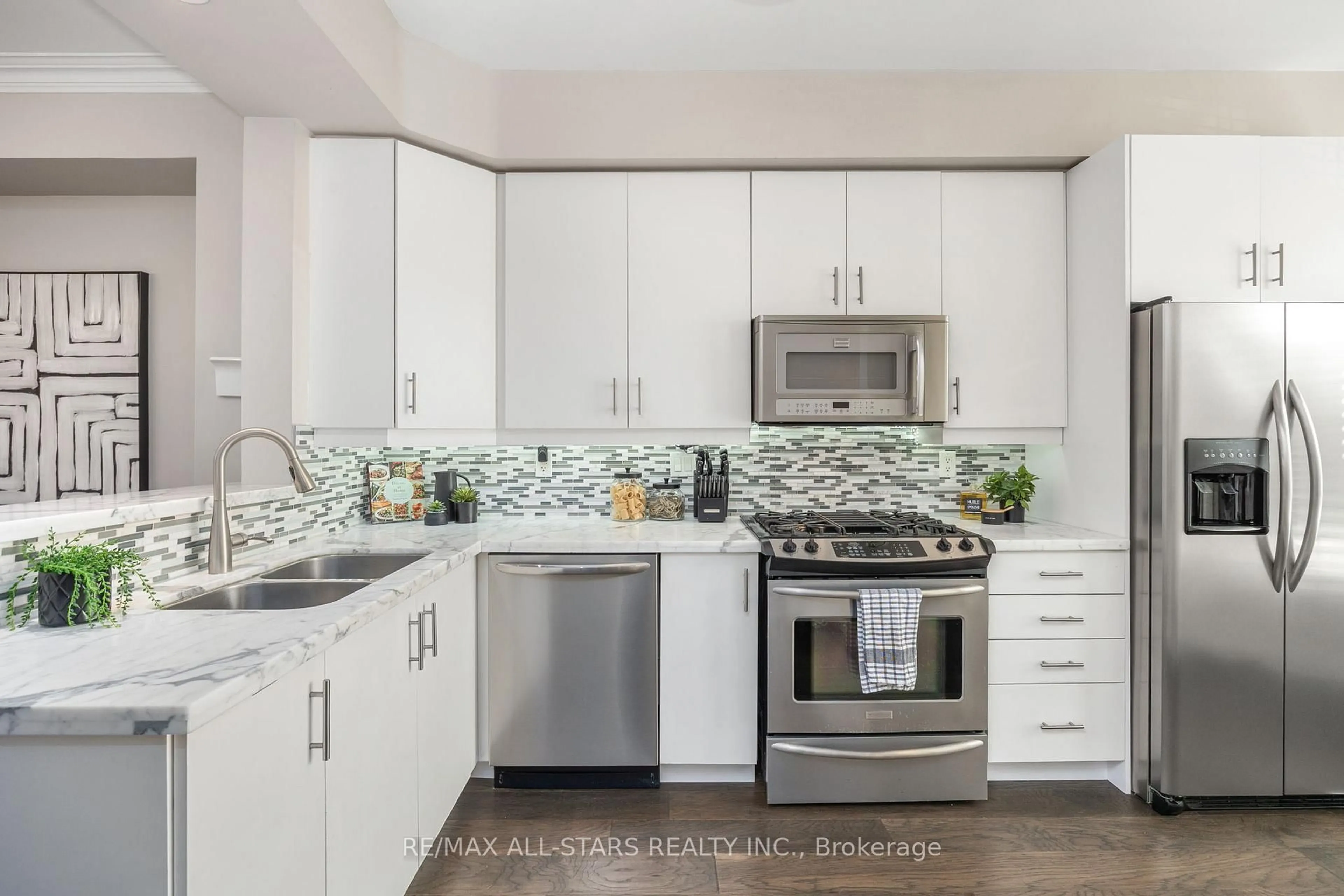 Contemporary kitchen, ceramic/tile floor for 114 Six Point Rd, Toronto Ontario M8Z 0A1