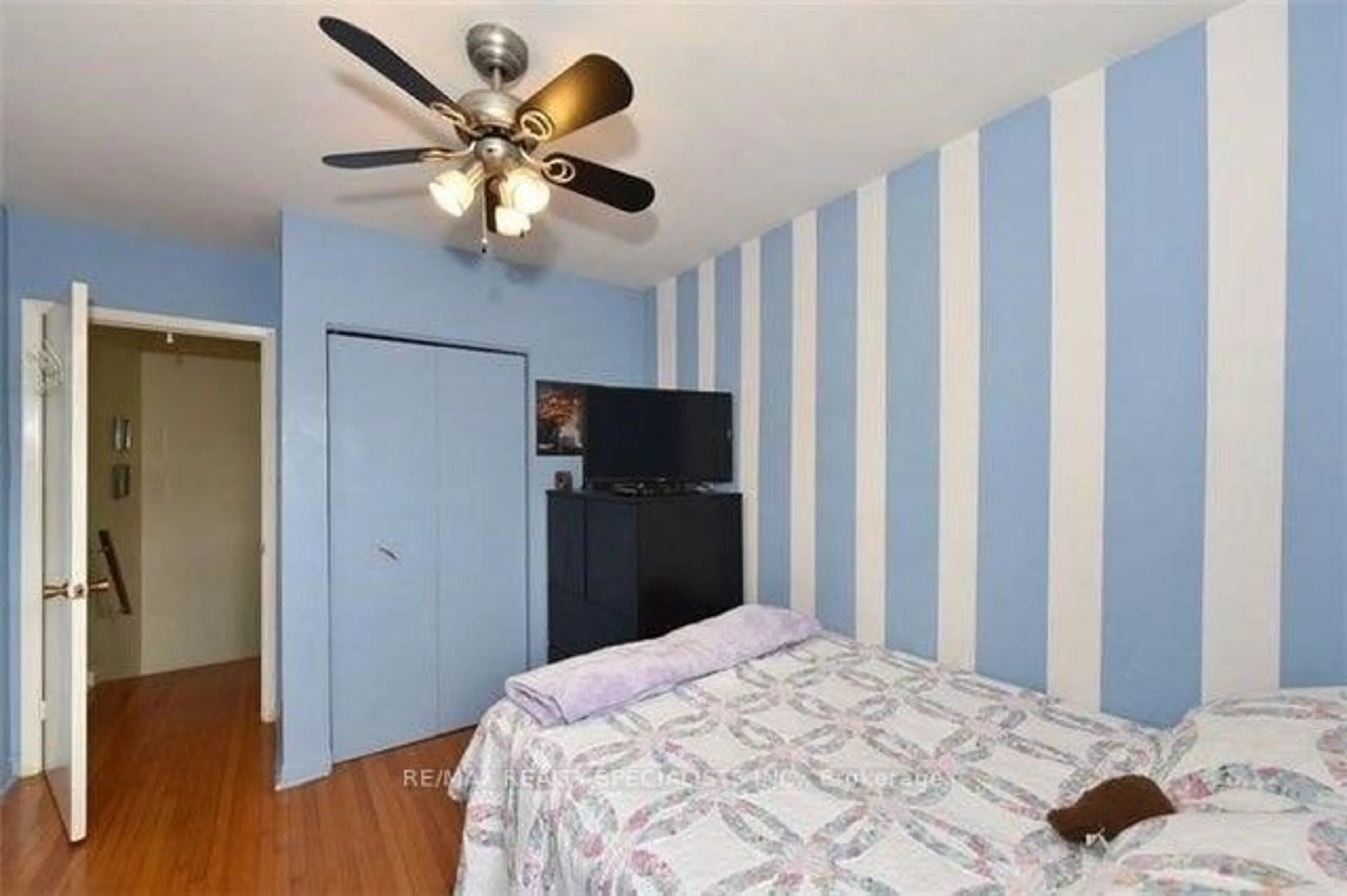 A pic of a room for 28 Tandridge Cres #829, Toronto Ontario M9W 2P2
