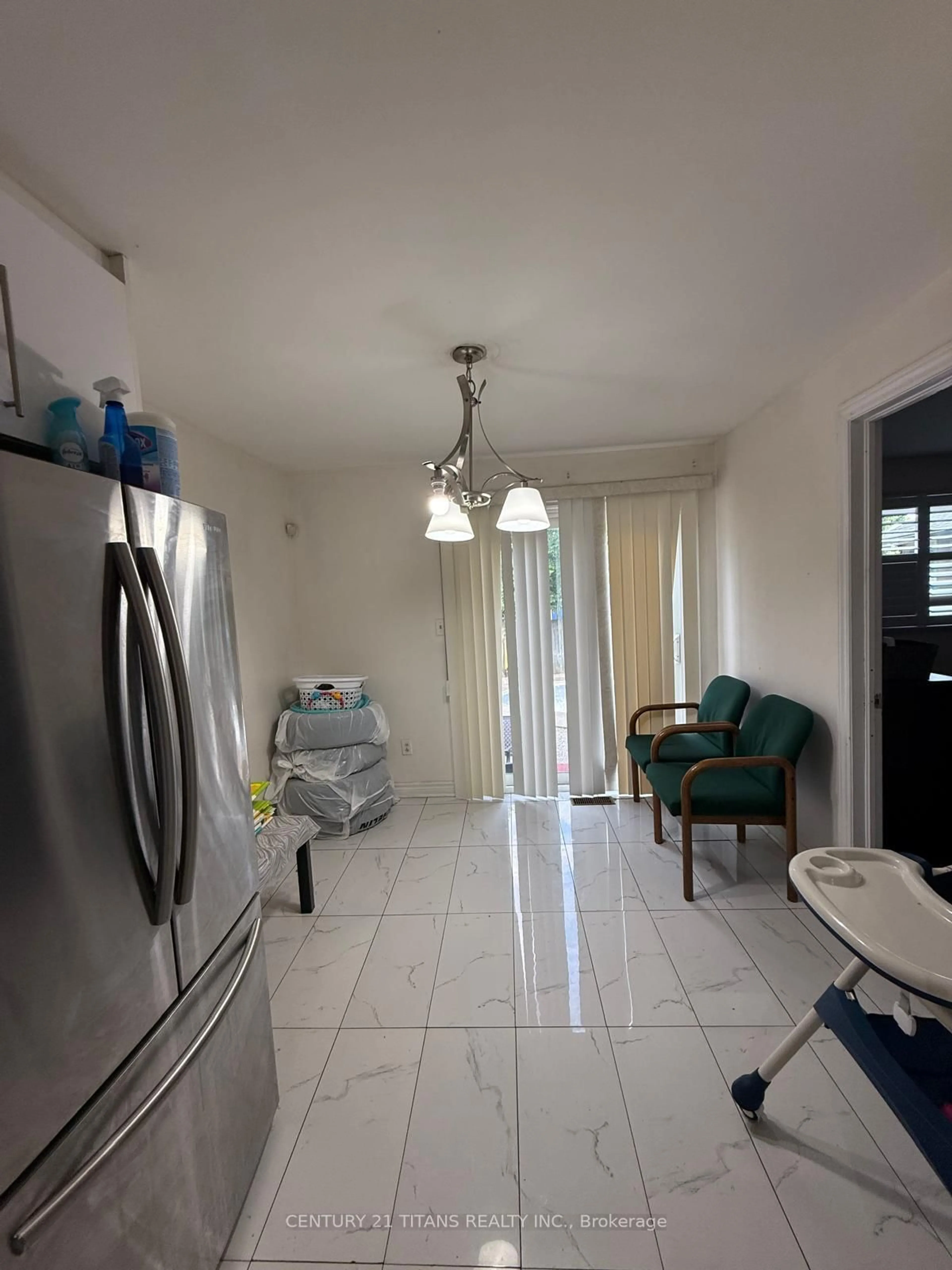 A pic of a room for 29 Mercer Dr, Brampton Ontario L6X 1B5