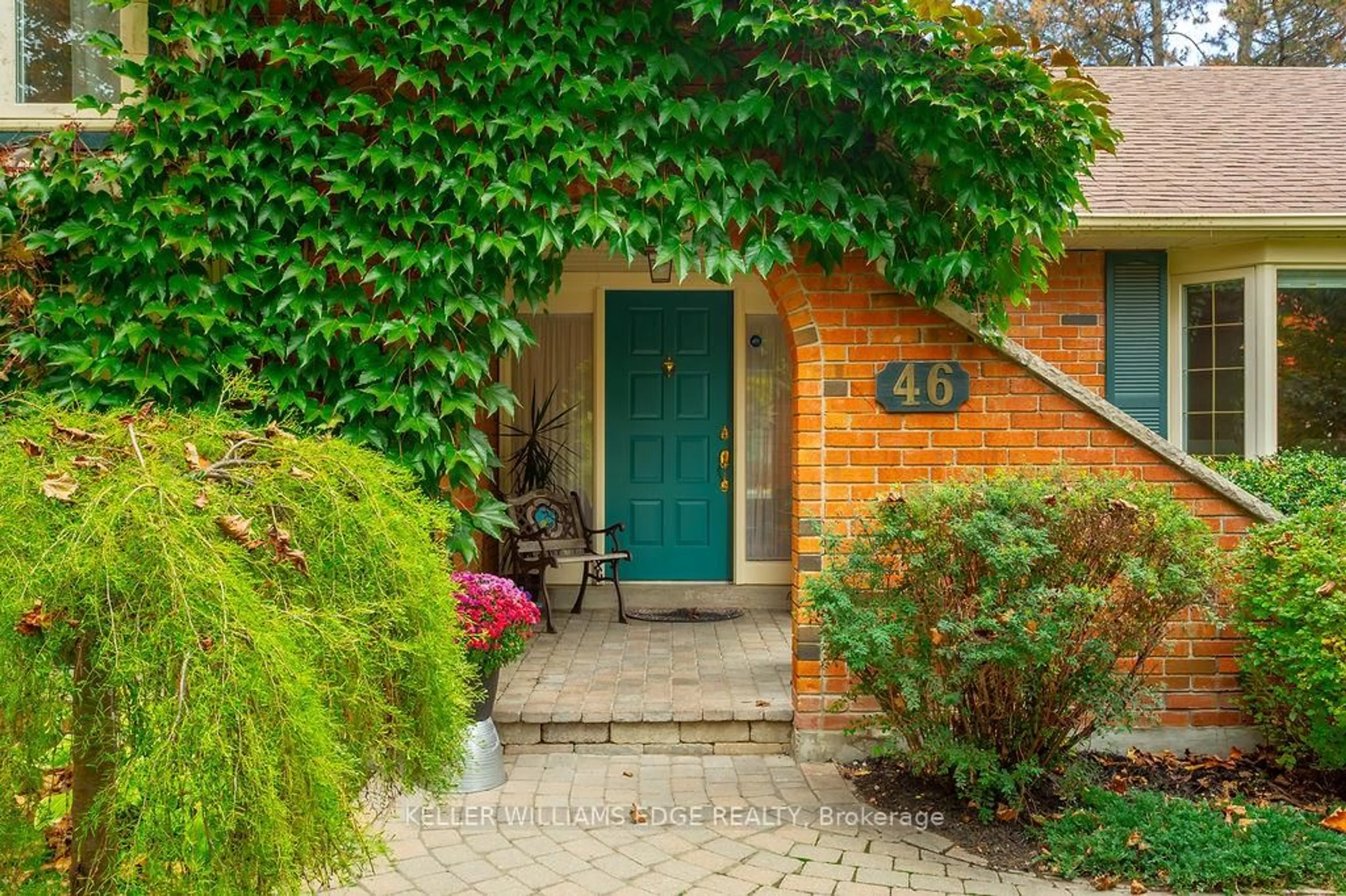 Unknown for 46 Wadsworth Circ, Brampton Ontario L6Z 1W7