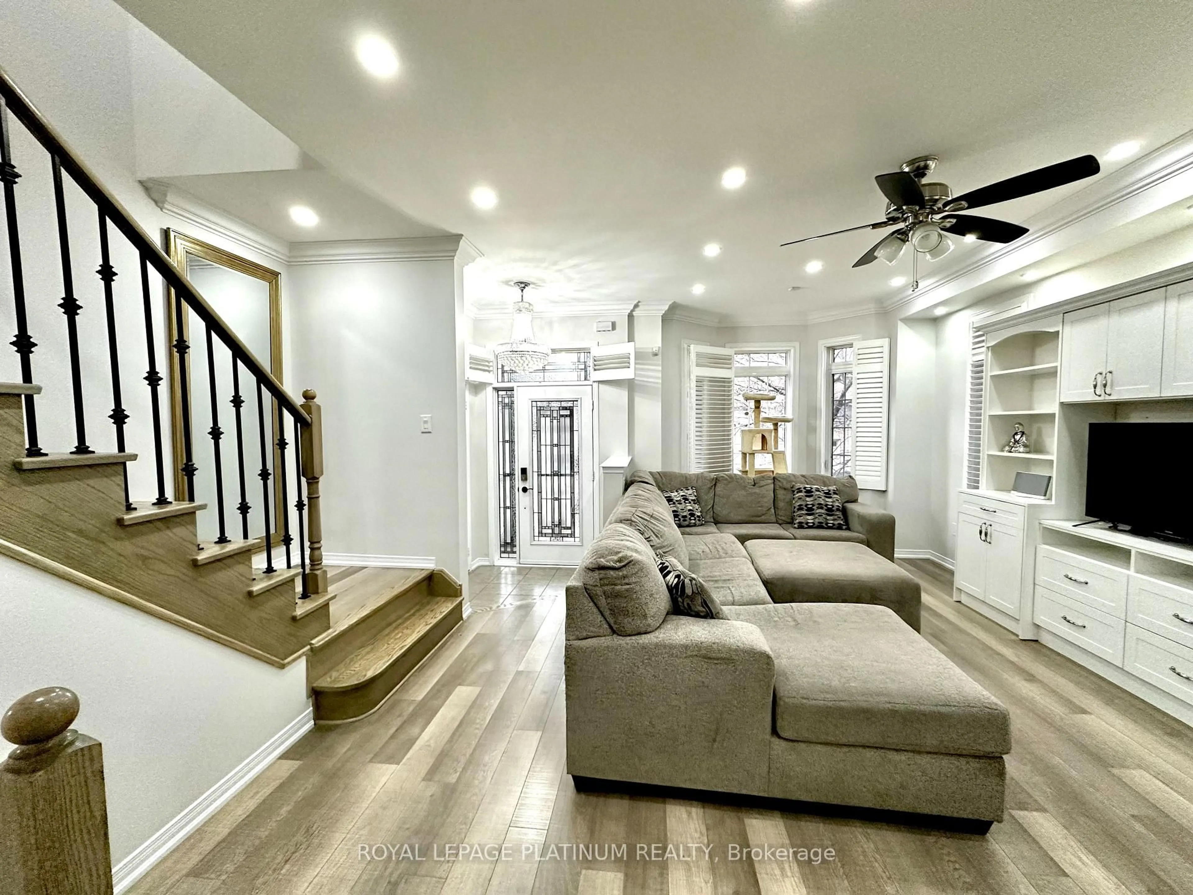 Living room with furniture, unknown for 68 Fallmeadow Circ, Brampton Ontario L6Y 0Y7