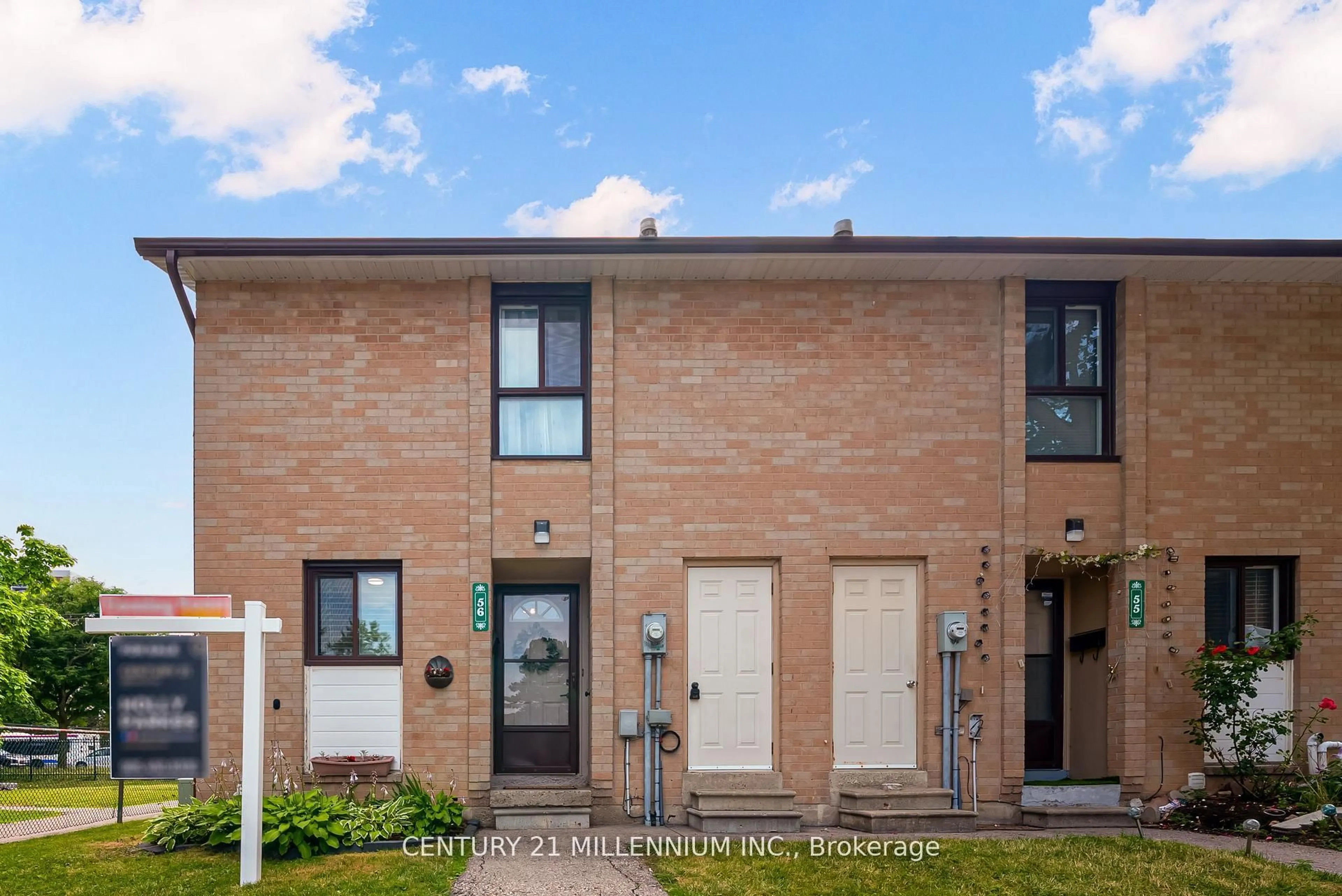 Home with brick exterior material, street for 56 Fleetwood Cres #85, Brampton Ontario L6T 2E5