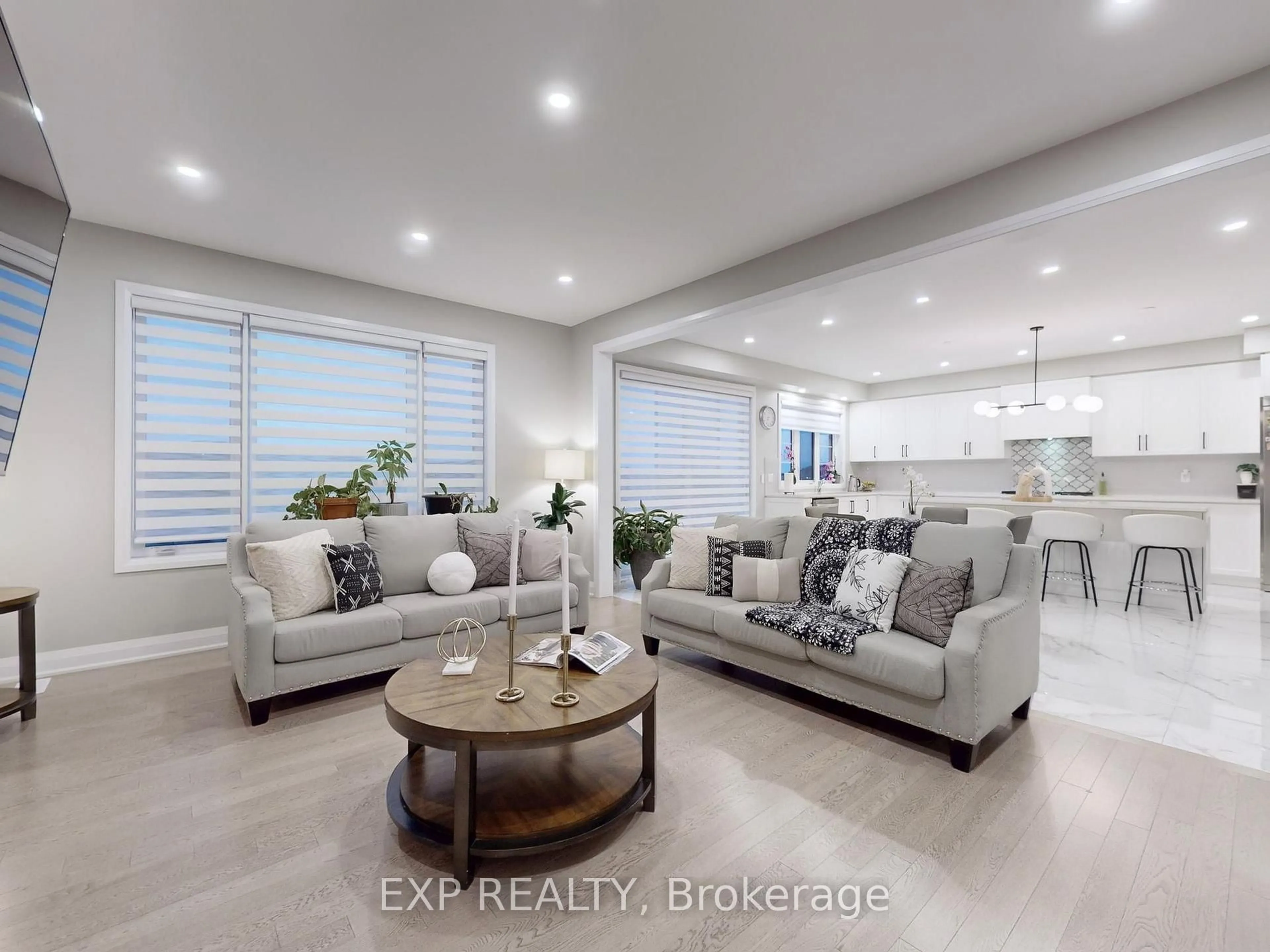 Living room with furniture, ceramic/tile floor for 59 Lipscott Dr, Caledon Ontario L7C 4K1