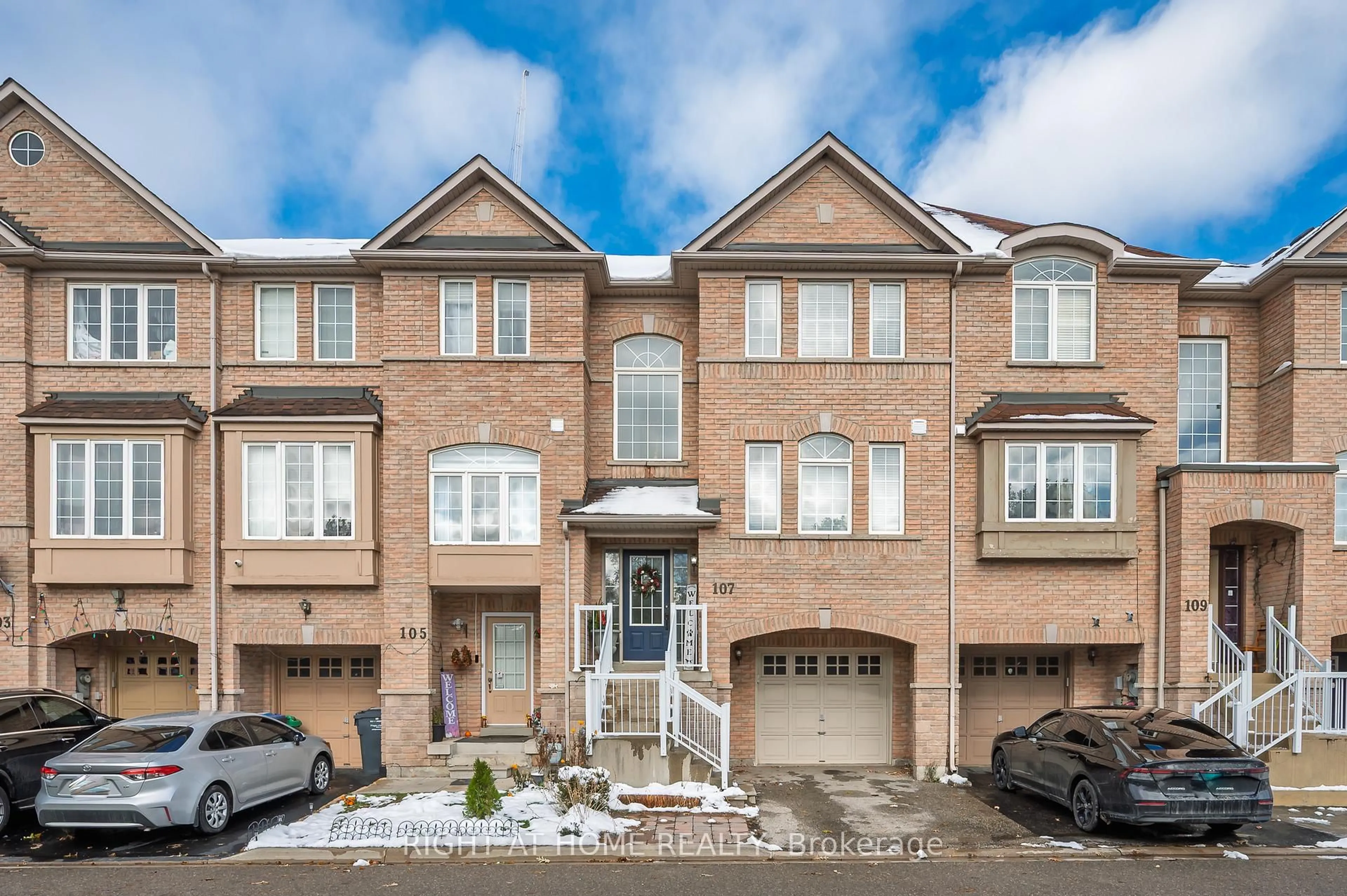 Home with brick exterior material, street for 107 Bernard Ave, Brampton Ontario L6Y 5S9