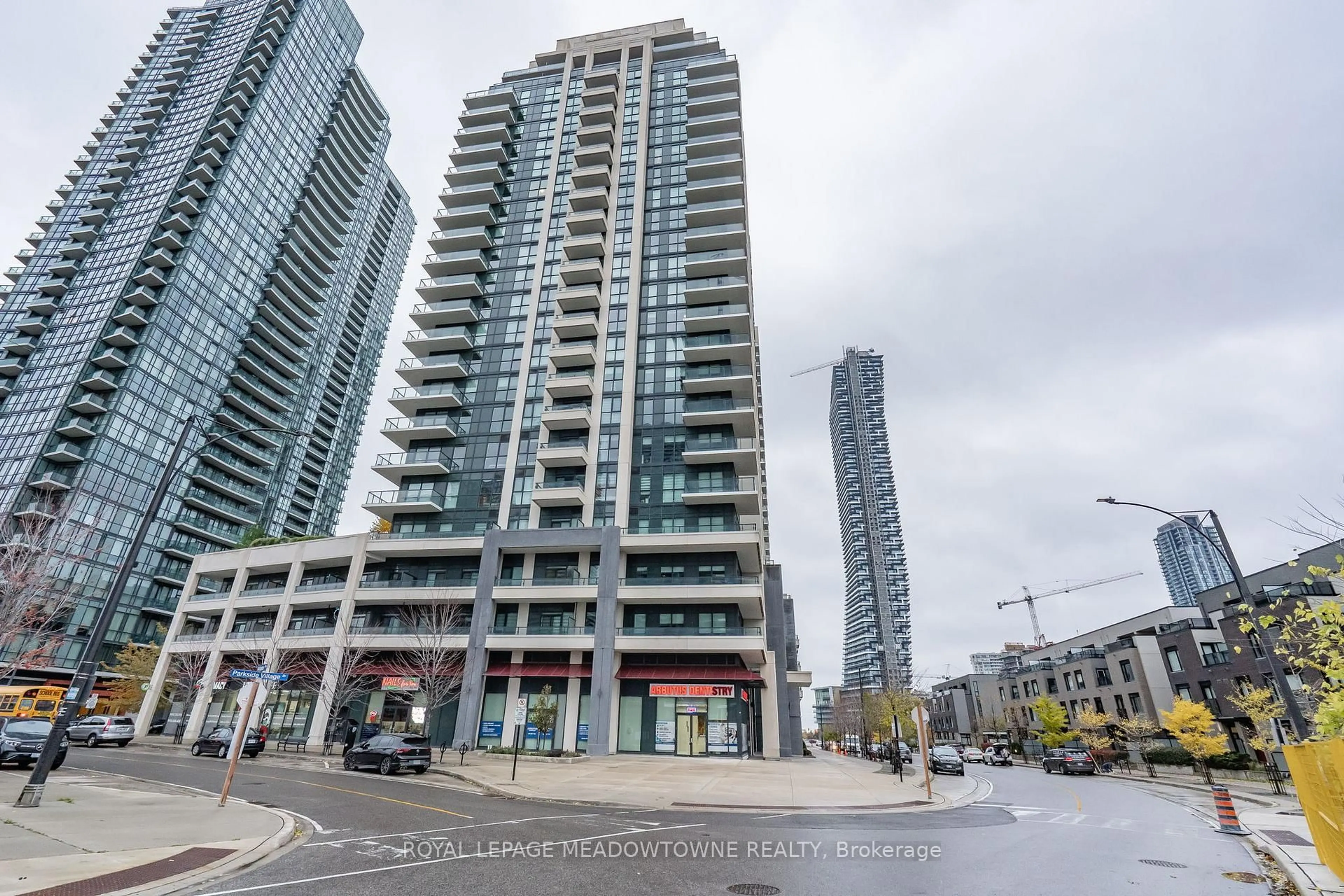 A pic from outside/outdoor area/front of a property/back of a property/a pic from drone, unknown for 4085 Parkside Village Dr #704, Mississauga Ontario L5B 0K9