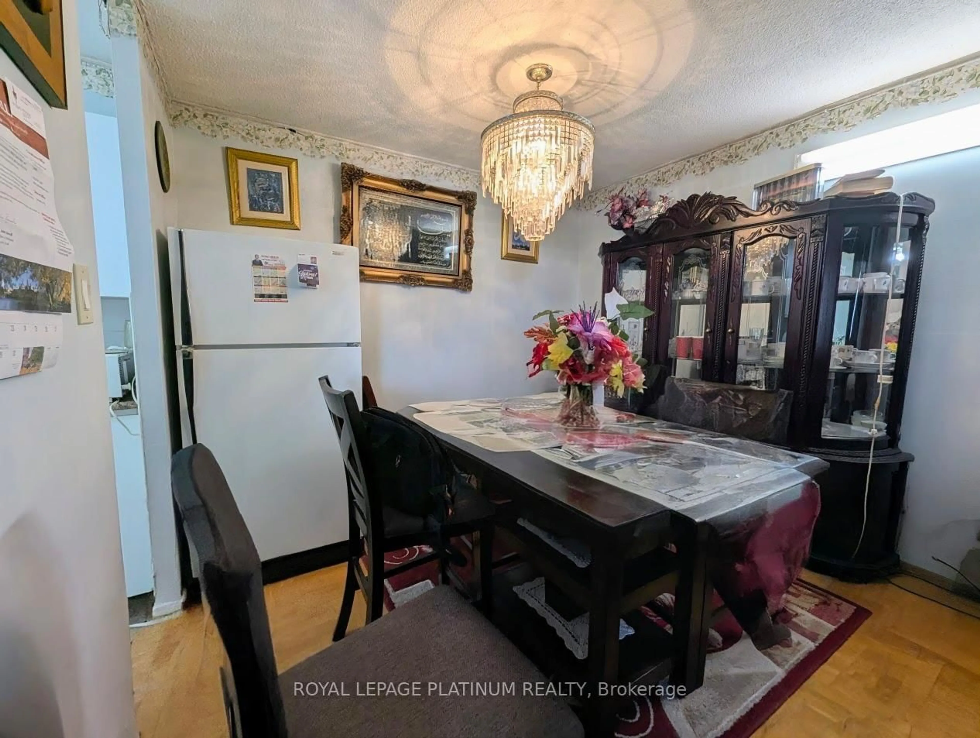 Dining room, unknown for 2645 Kipling Ave, Toronto Ontario M9V 3S6