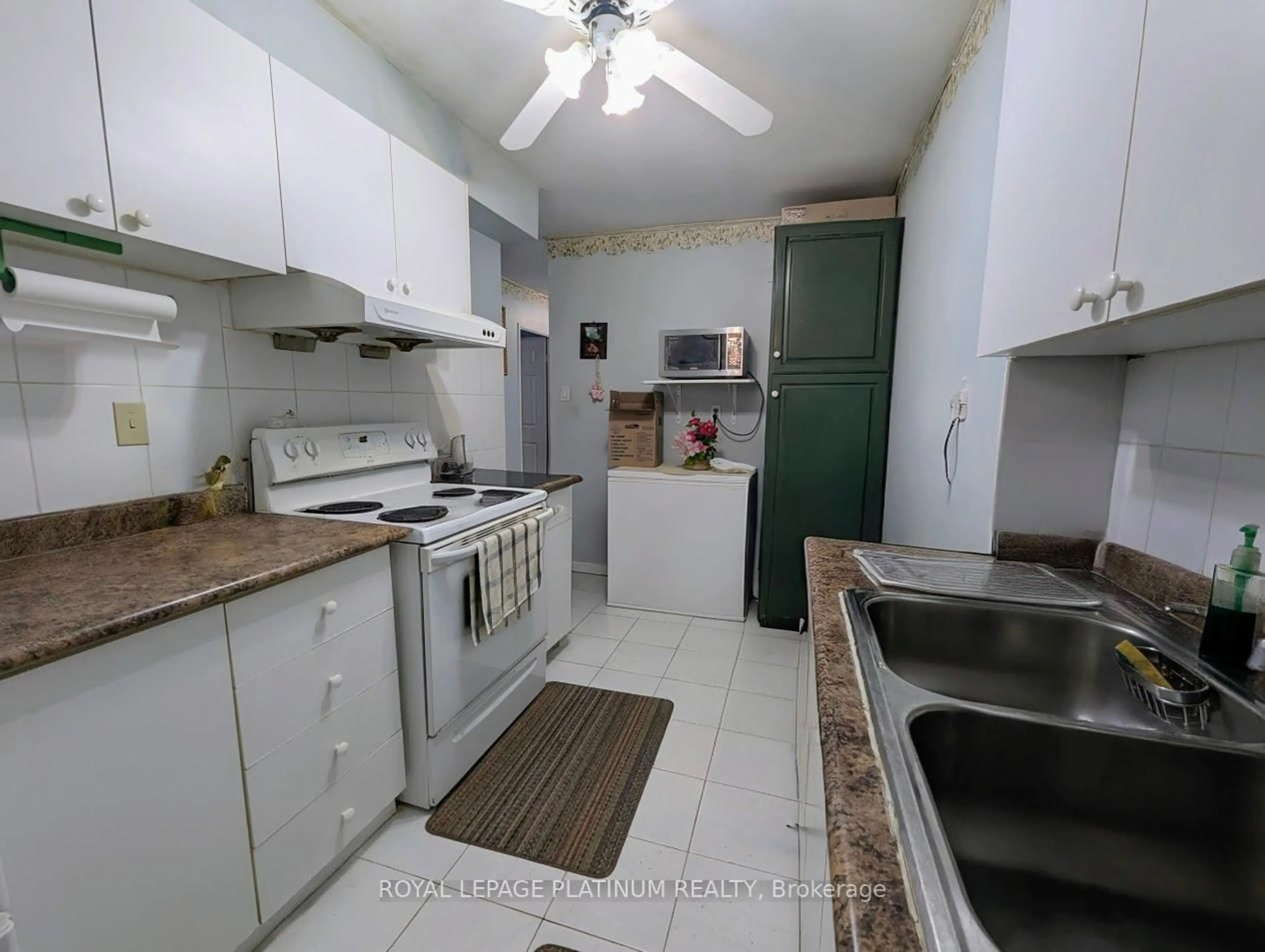 Standard kitchen, unknown for 2645 Kipling Ave, Toronto Ontario M9V 3S6