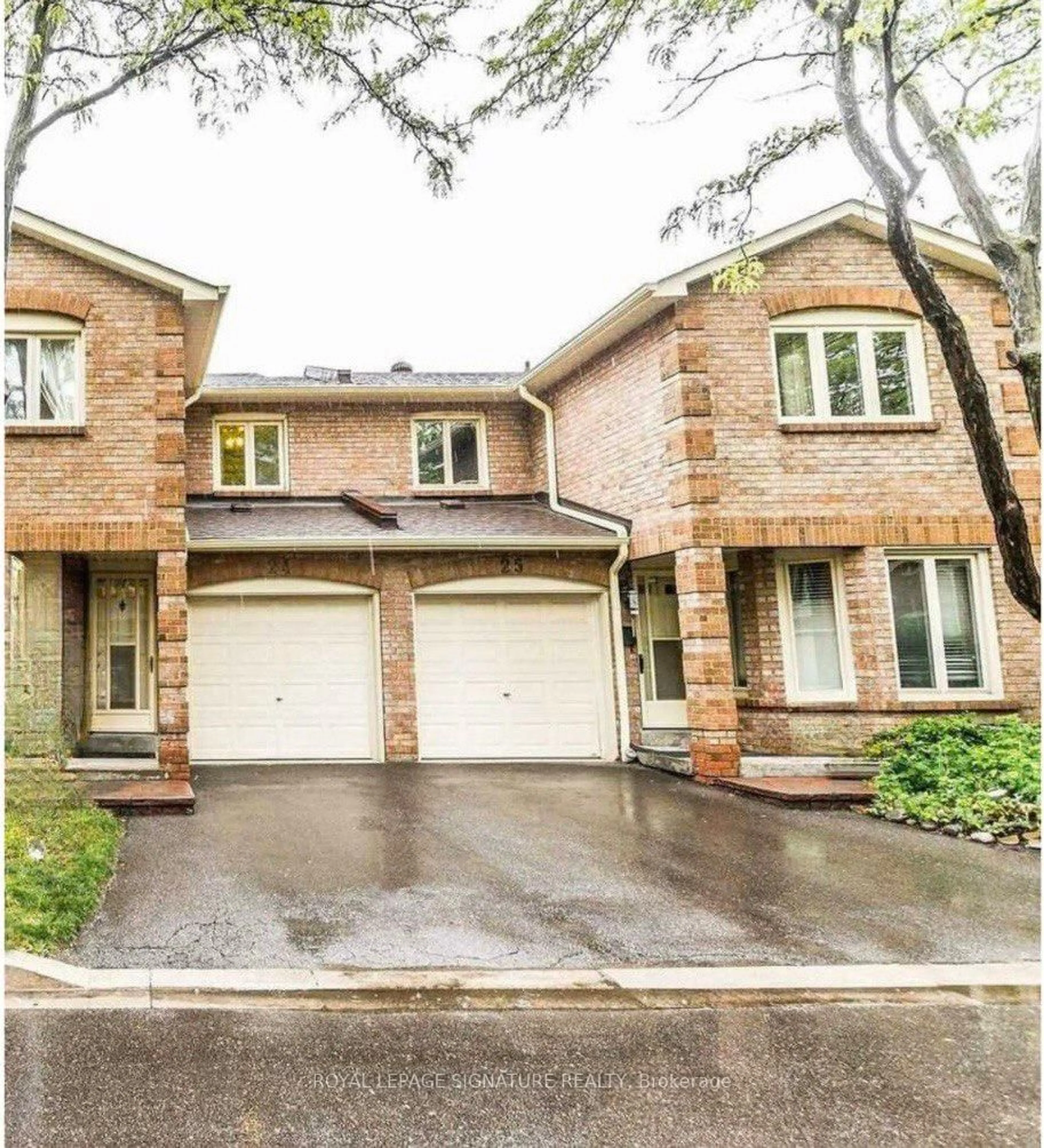 Home with brick exterior material, street for 5020 Delaware Dr #25, Mississauga Ontario L4Z 3C7