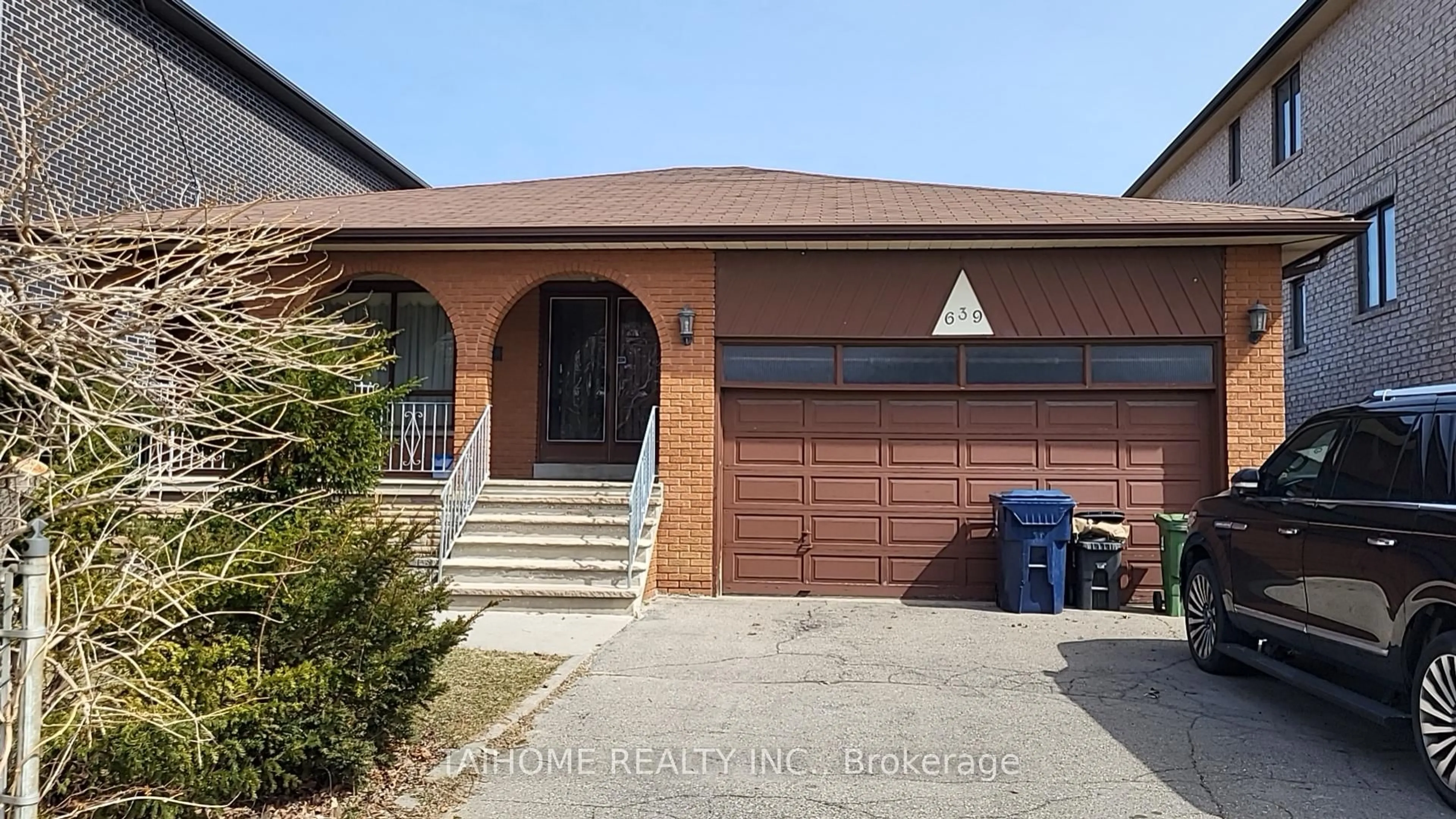 Unknown for 639 Royal York Rd, Toronto Ontario M8Y 2S9