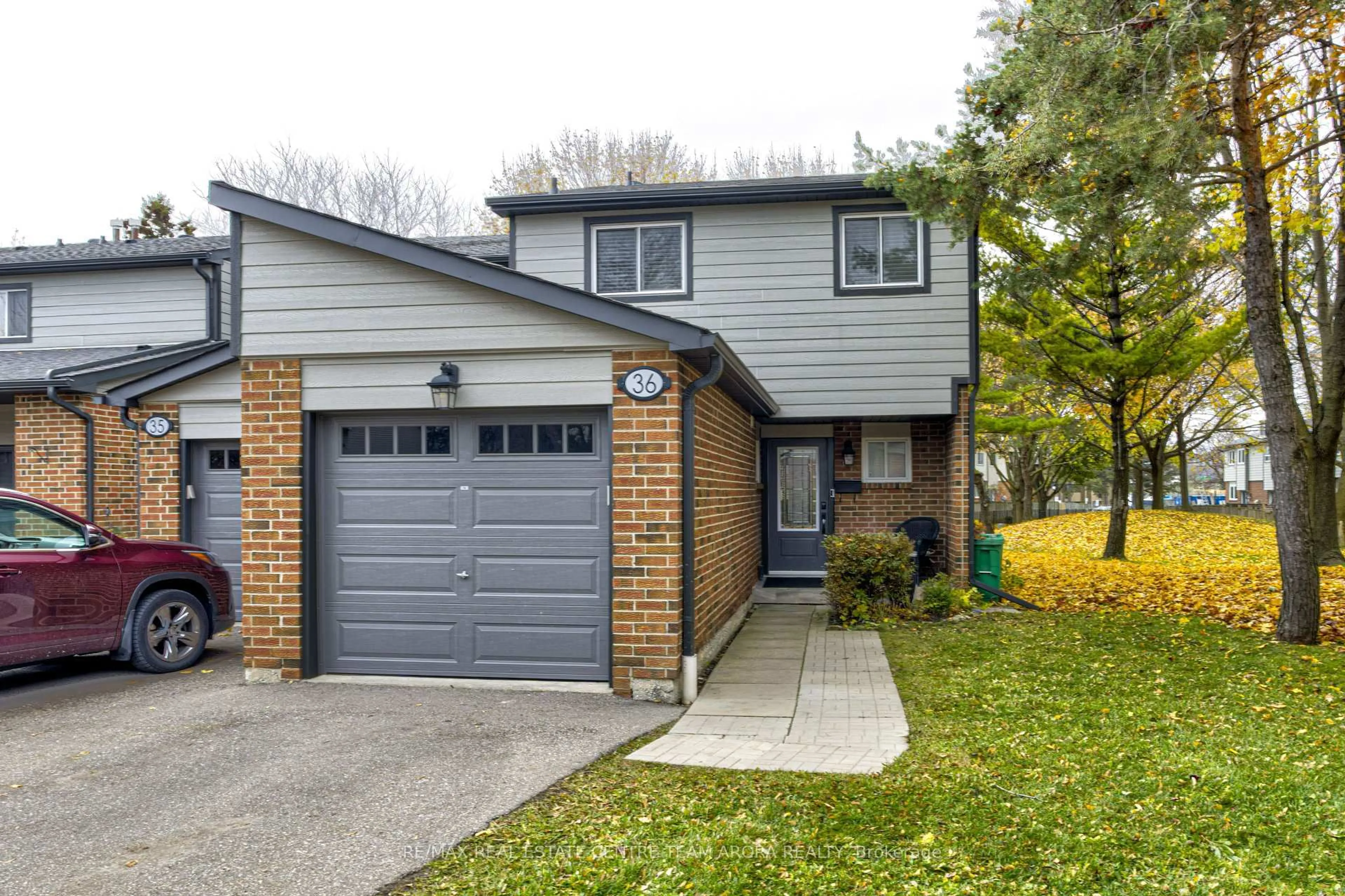 Home with brick exterior material, street for 525 Meadows Blvd #36, Mississauga Ontario L4Z 1H2