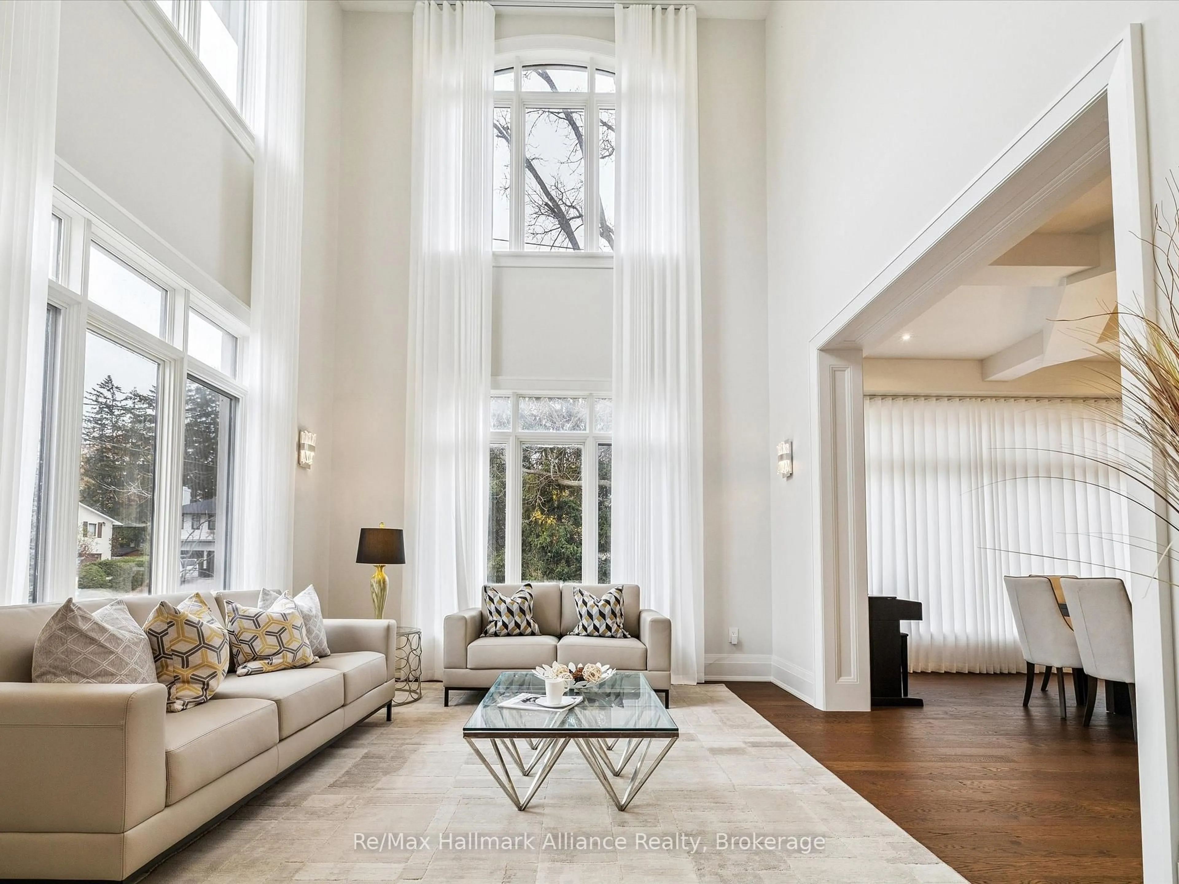 Living room with furniture, unknown for 2032 Deramore Dr, Oakville Ontario L6J 2P5