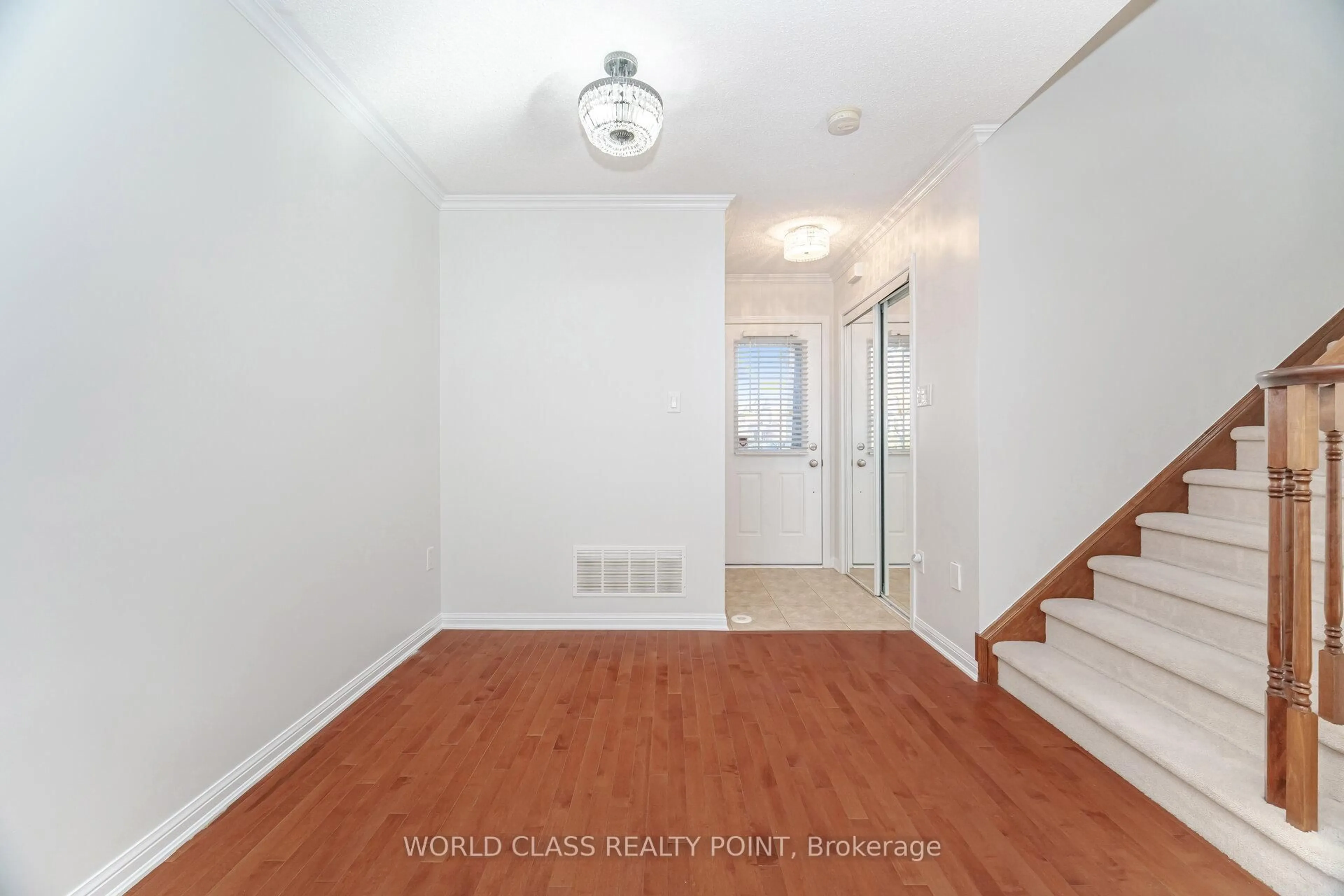 Indoor entryway for 834 Herman Way, Milton Ontario L9T 2C4