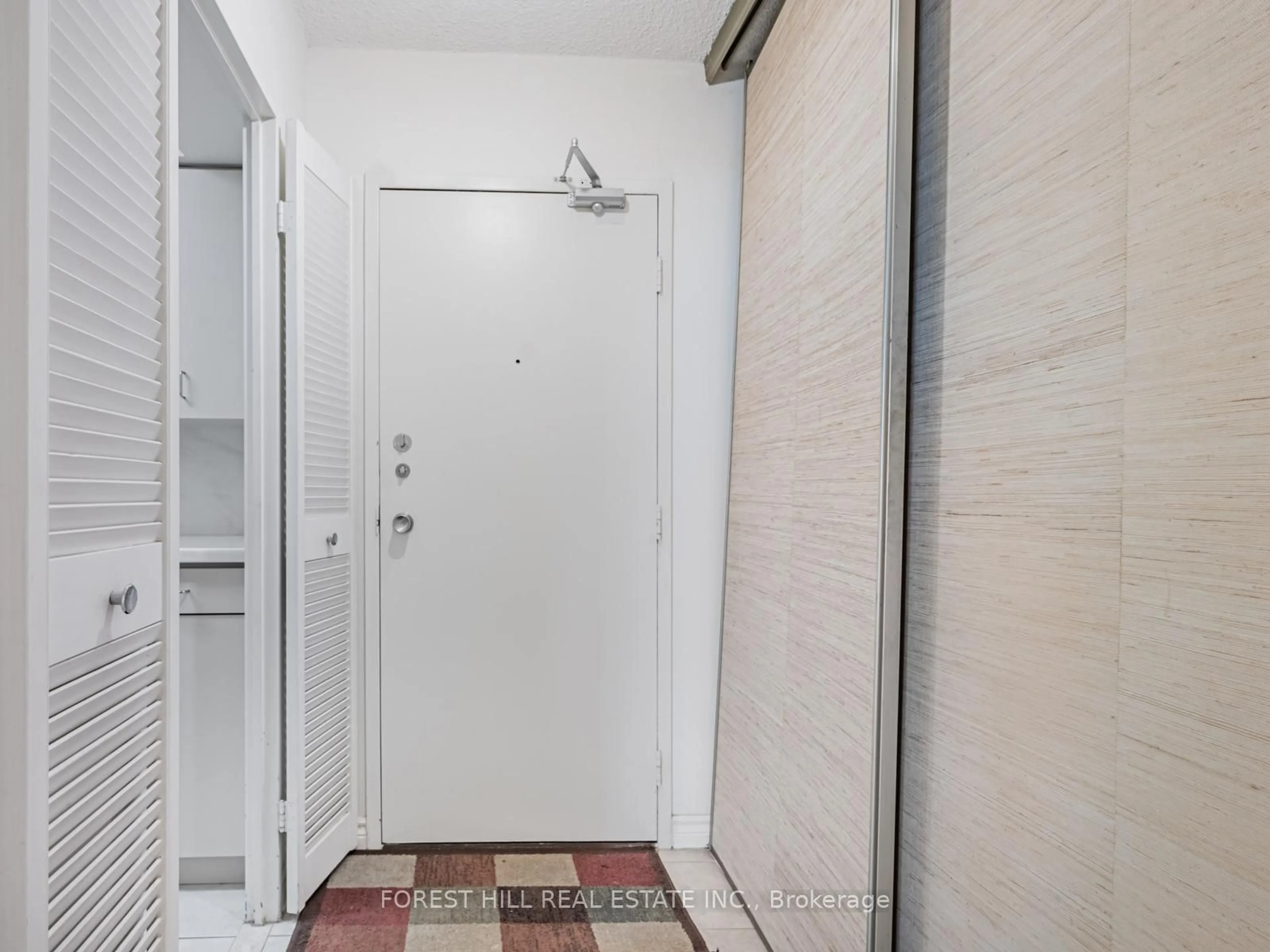 Unknown for 50 Quebec Ave #703, Toronto Ontario M6P 4B4