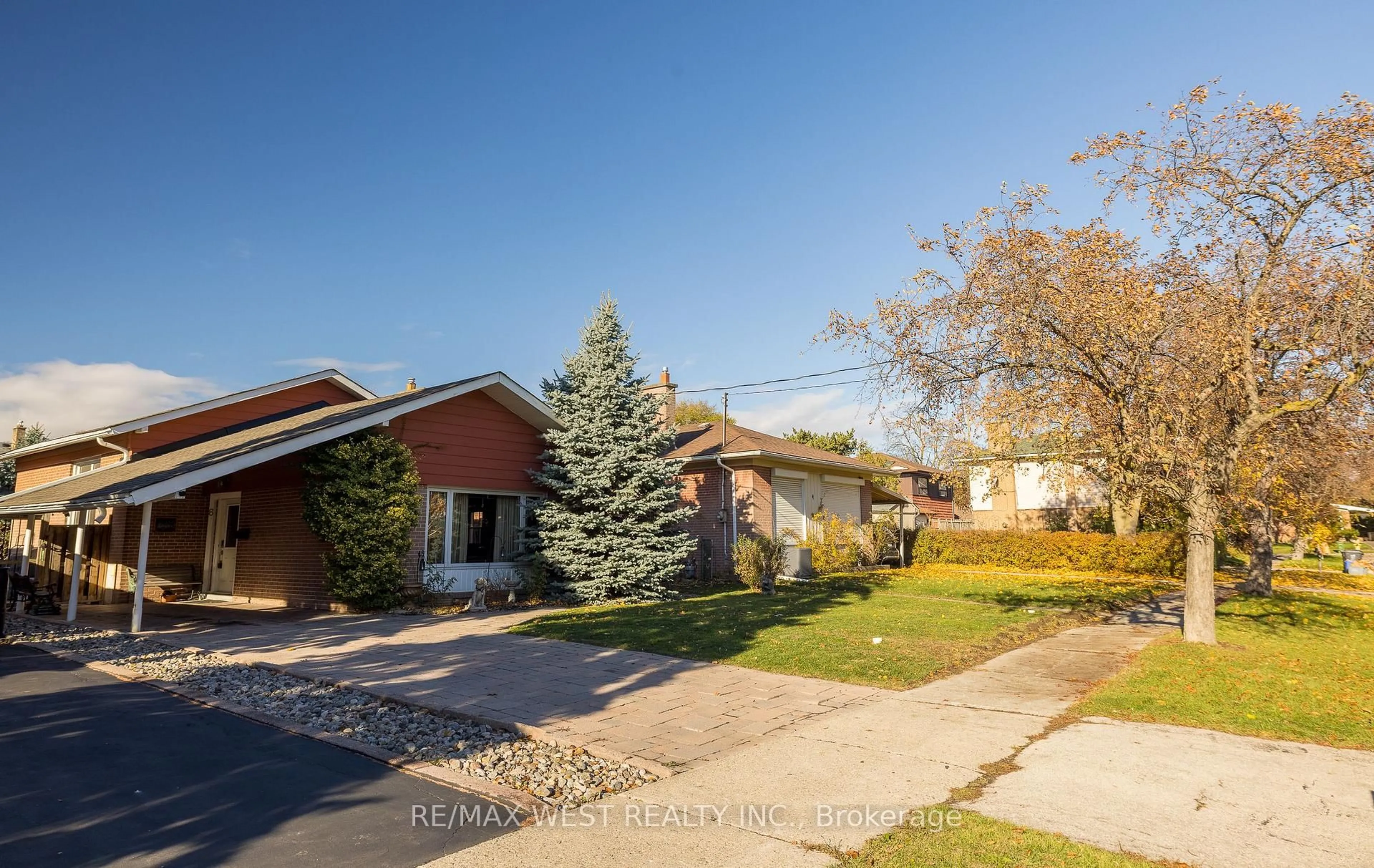 Home with brick exterior material, street for 6 Lagos Rd, Toronto Ontario M9N 4E4