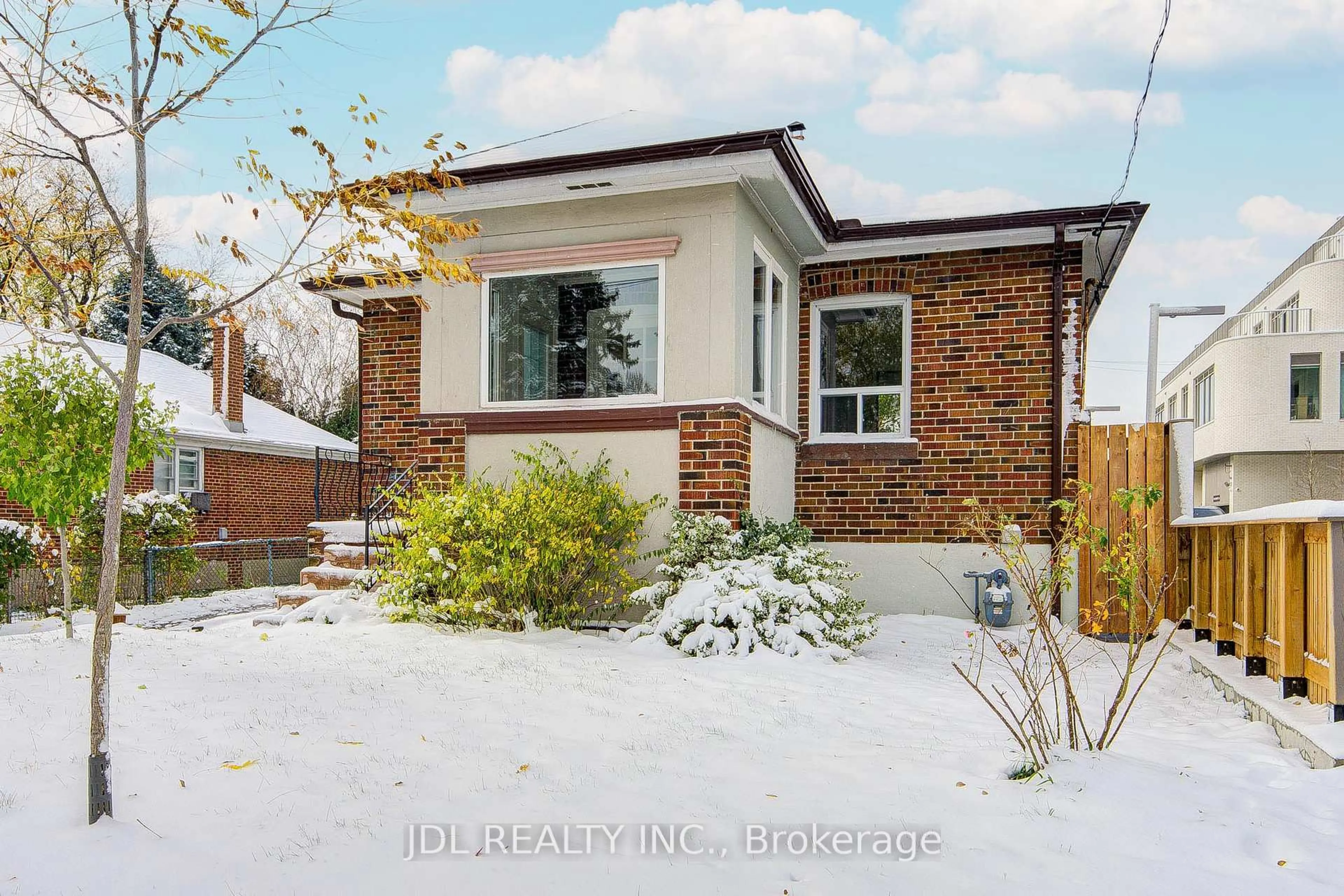 Home with brick exterior material, street for 138 Wesley St, Toronto Ontario M8Y 2X1