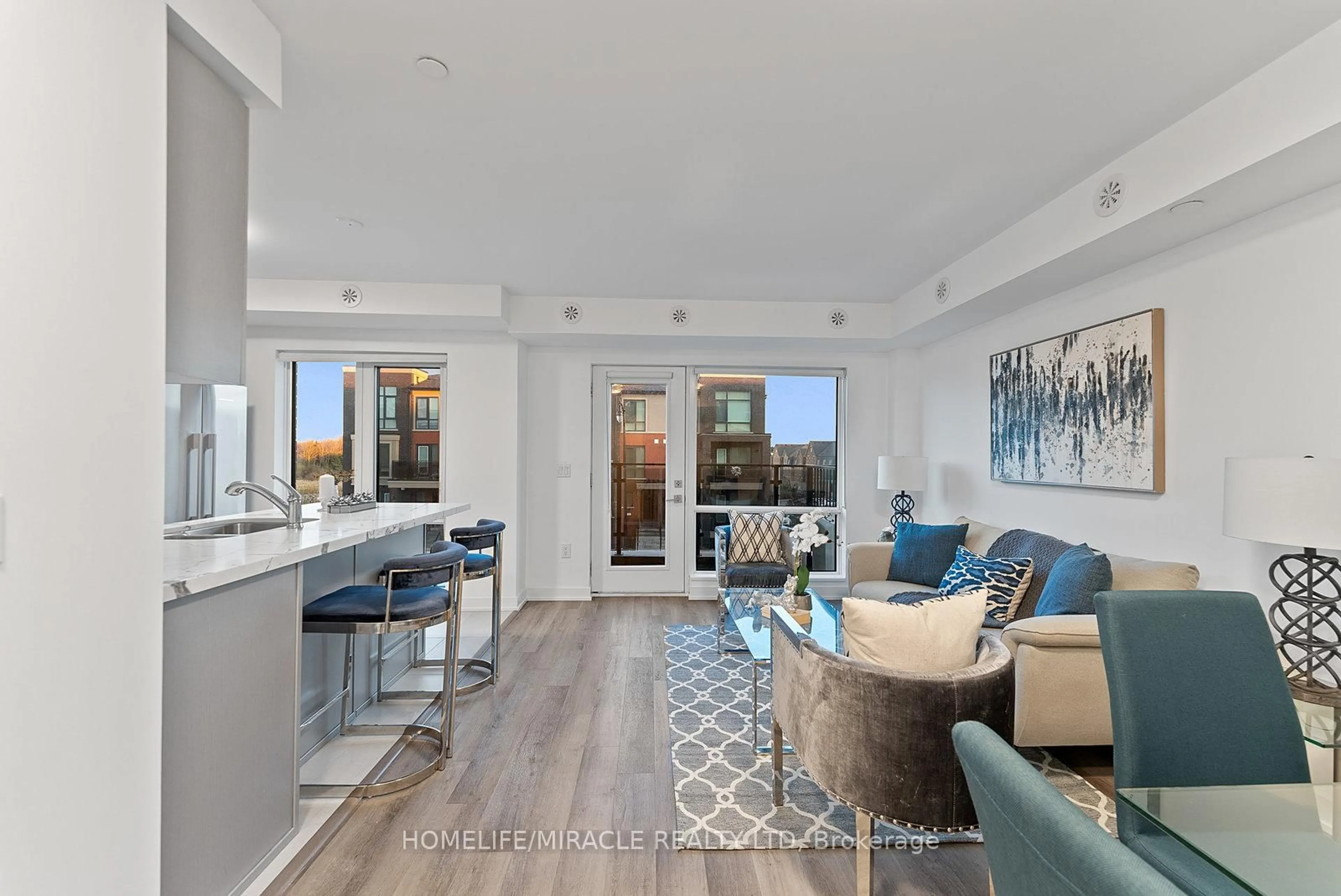 Unknown for 195 Veterans Dr #11, Brampton Ontario L7A 5L2