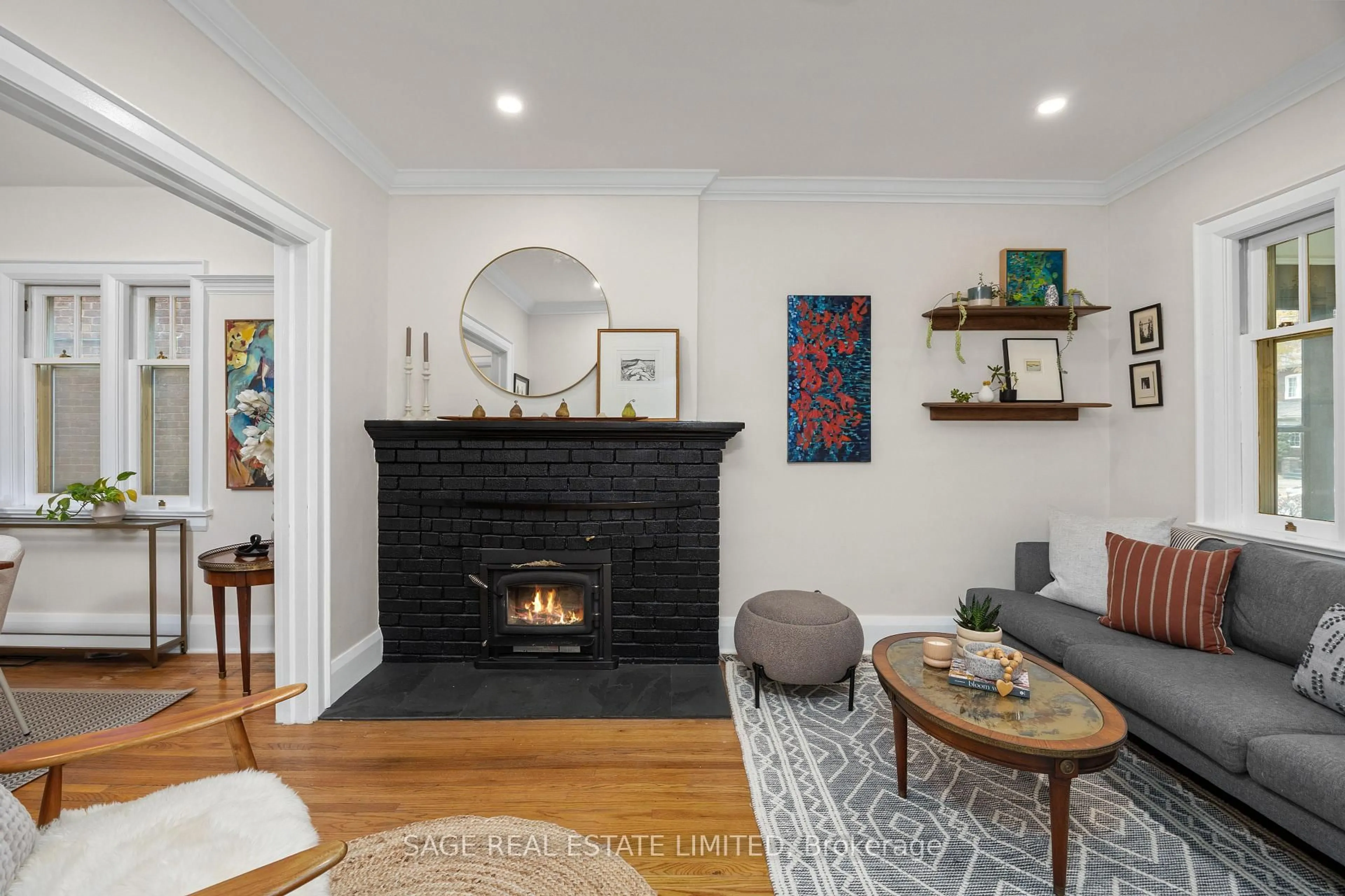 Living room with furniture, unknown for 837 Windermere Ave, Toronto Ontario M6S 3M5