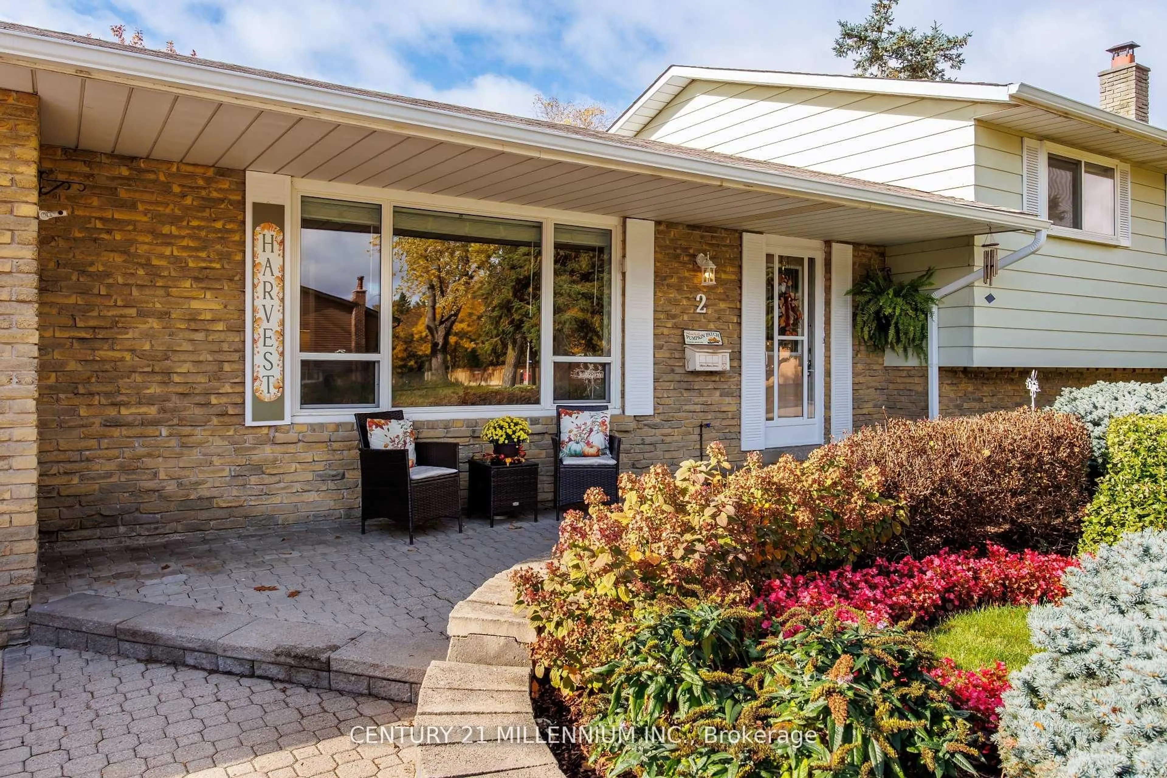 Home with brick exterior material, street for 2 Pine Cliff Dr, Mississauga Ontario L5N 1E1