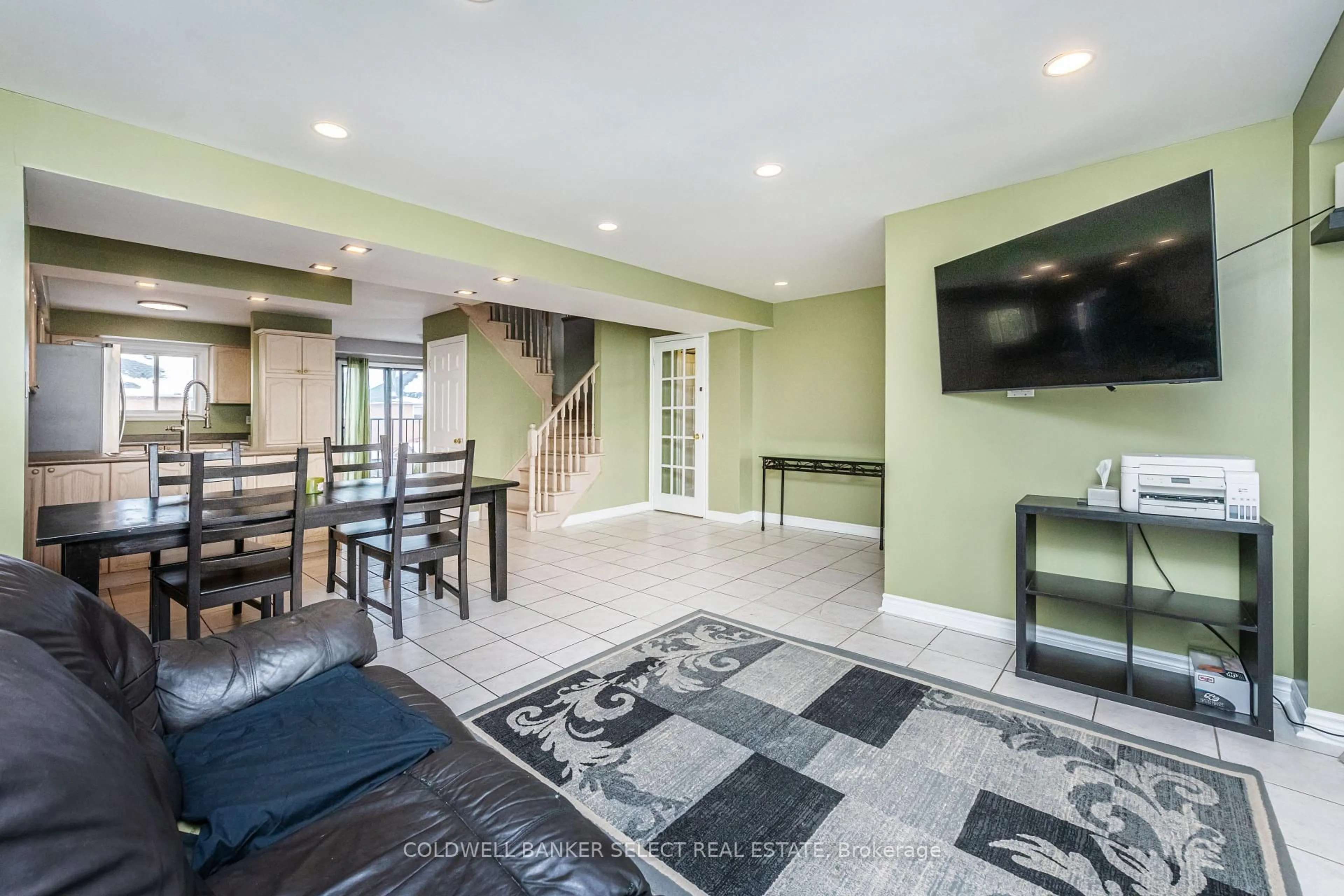 Unknown for 427 Kingsview Dr, Caledon Ontario L7E 1J4