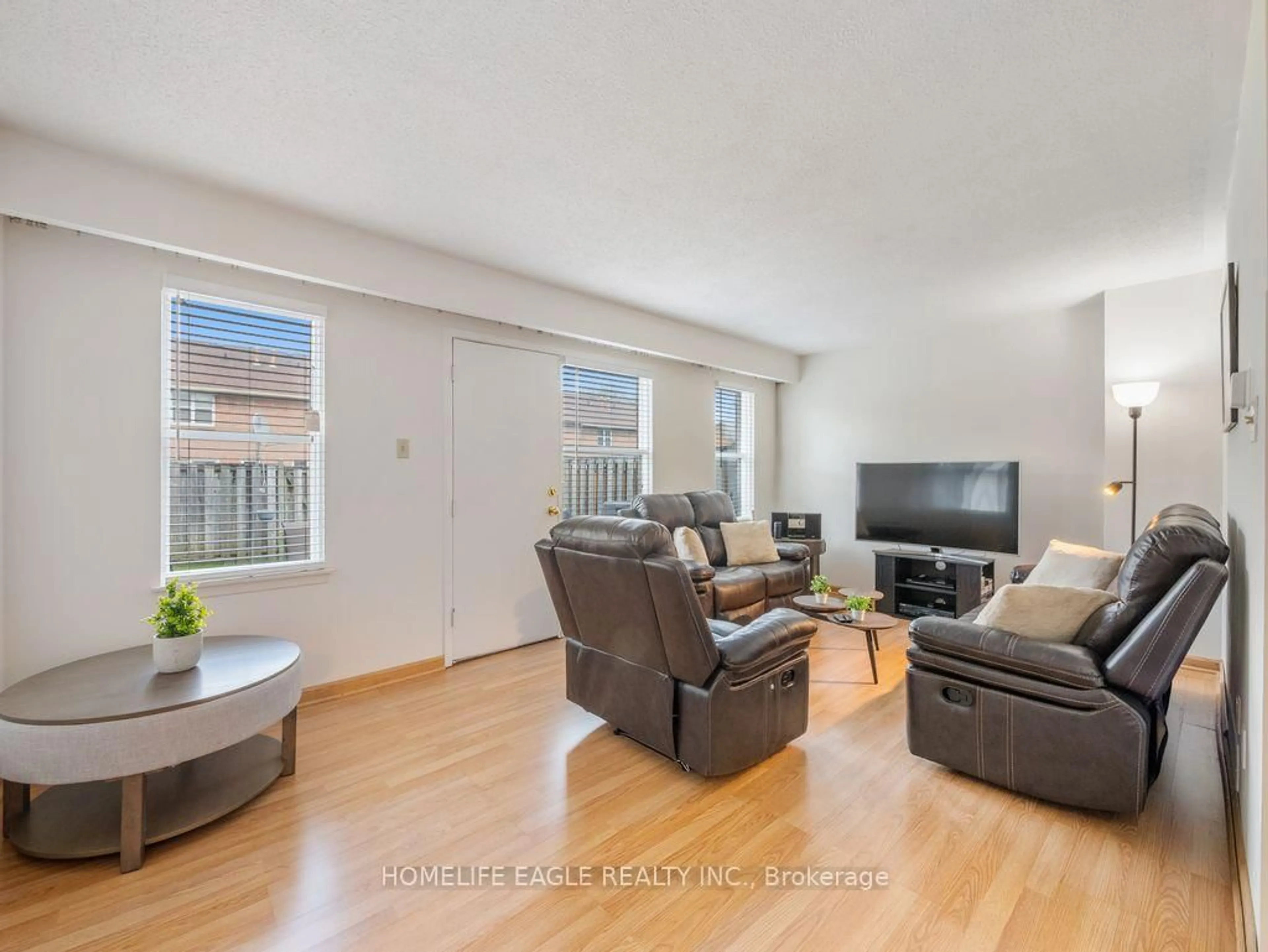 Living room with furniture, unknown for 7255 Dooley Dr #16, Mississauga Ontario L4T 2S7