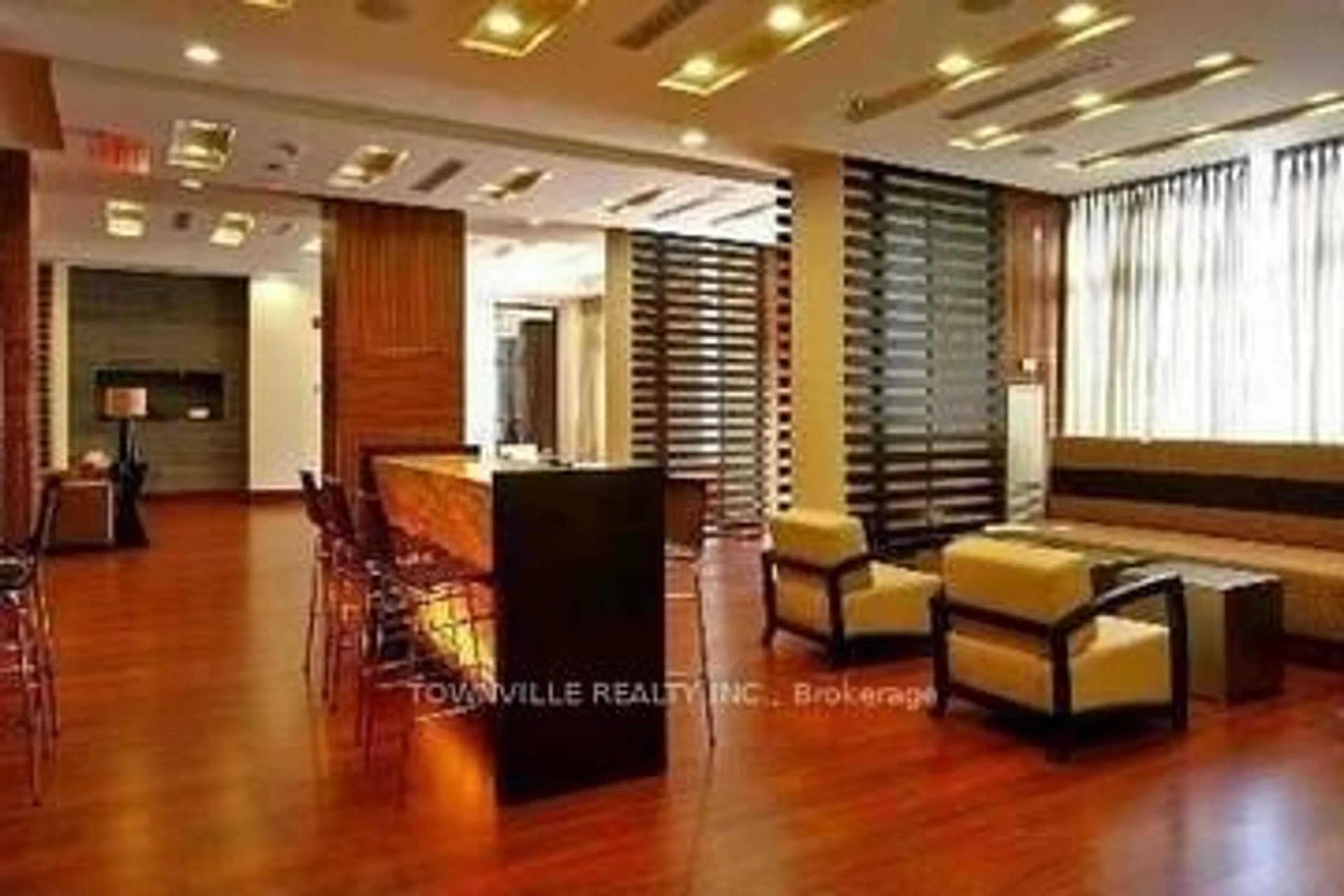 Lobby for 310 Burnhamthorpe Rd #1912, Mississauga Ontario L5B 4P9