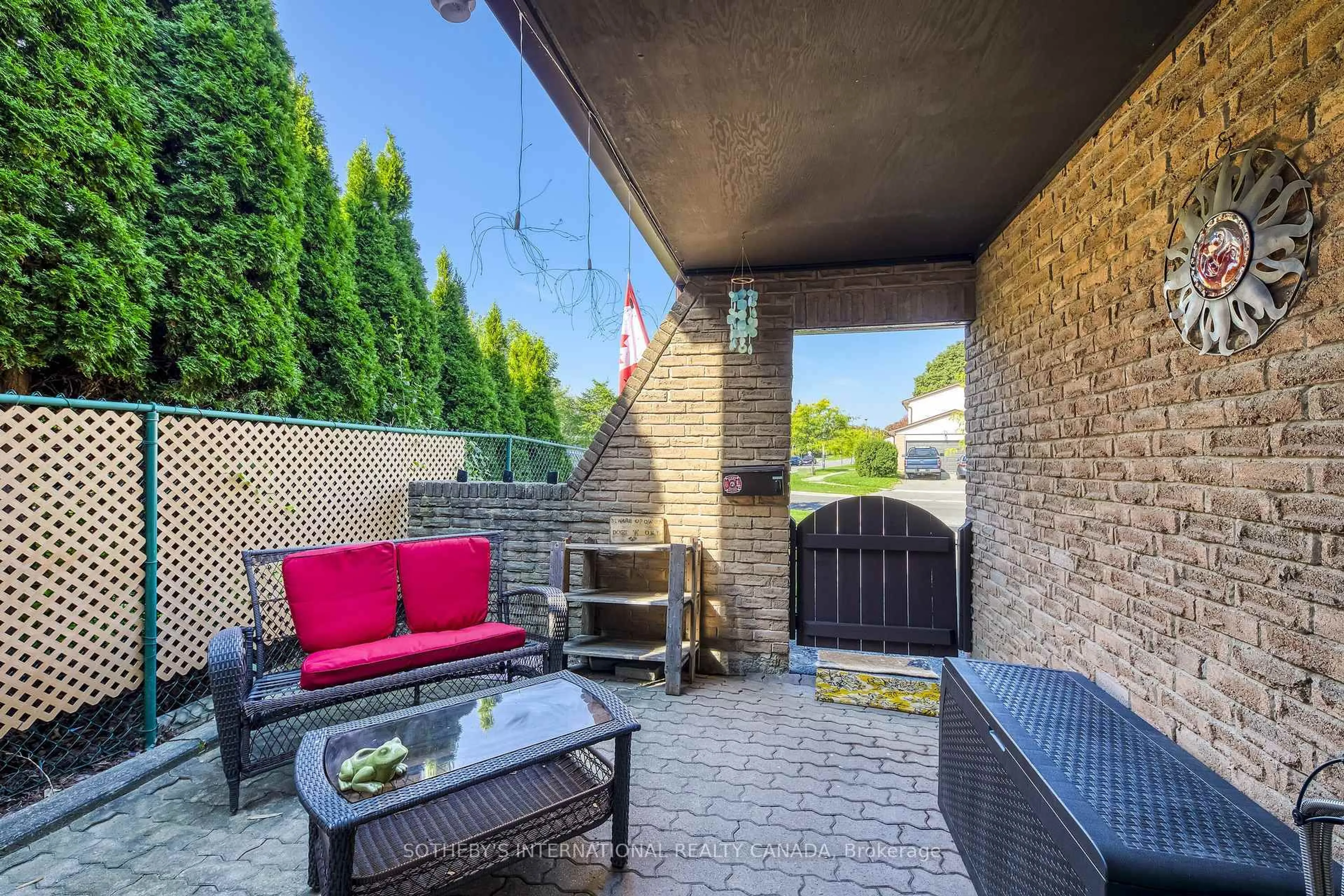 Patio, street for 88 Harridine Rd, Brampton Ontario L6X 2X2