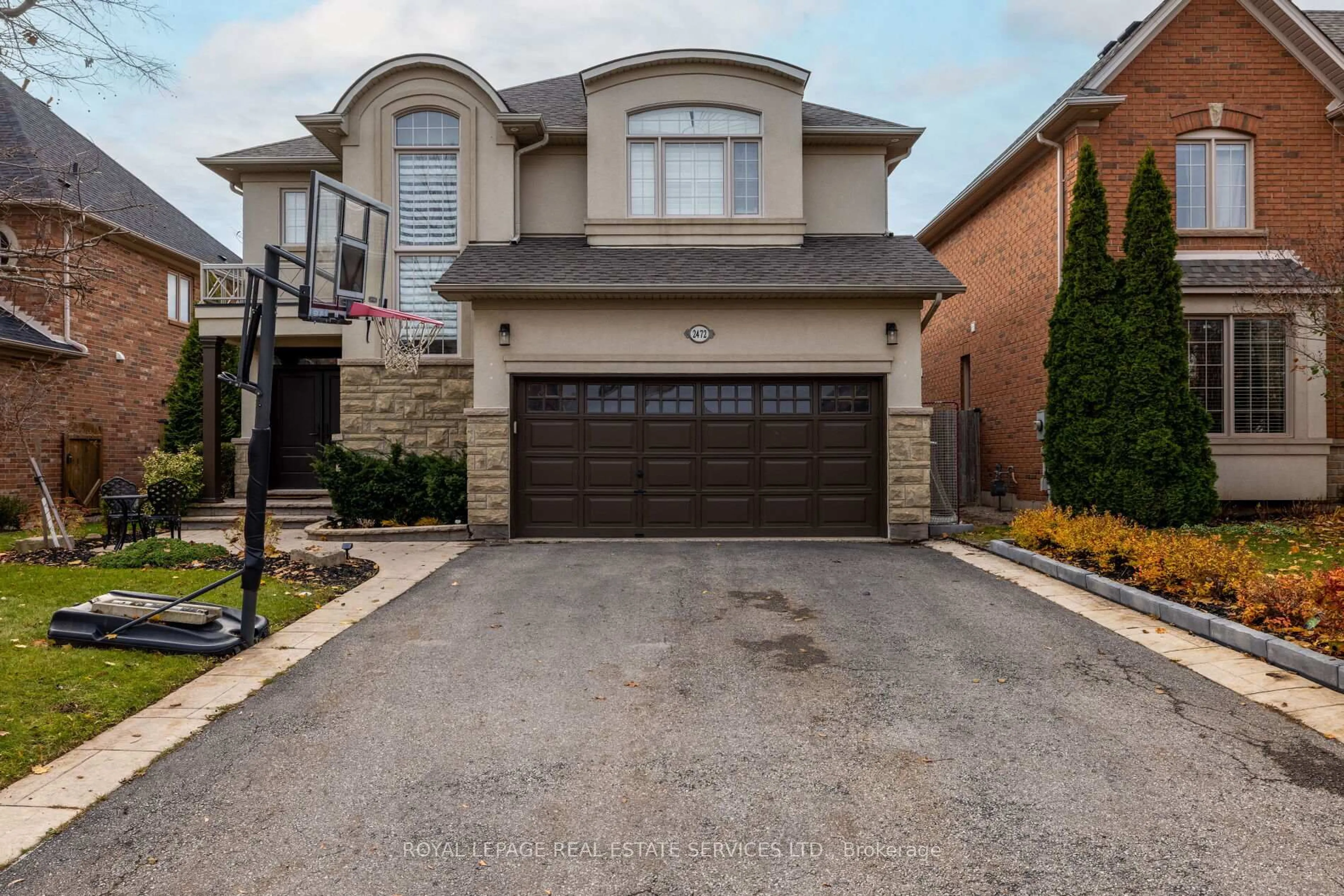 Home with brick exterior material, street for 2472 Chaplin Rd, Oakville Ontario L6H 0A4