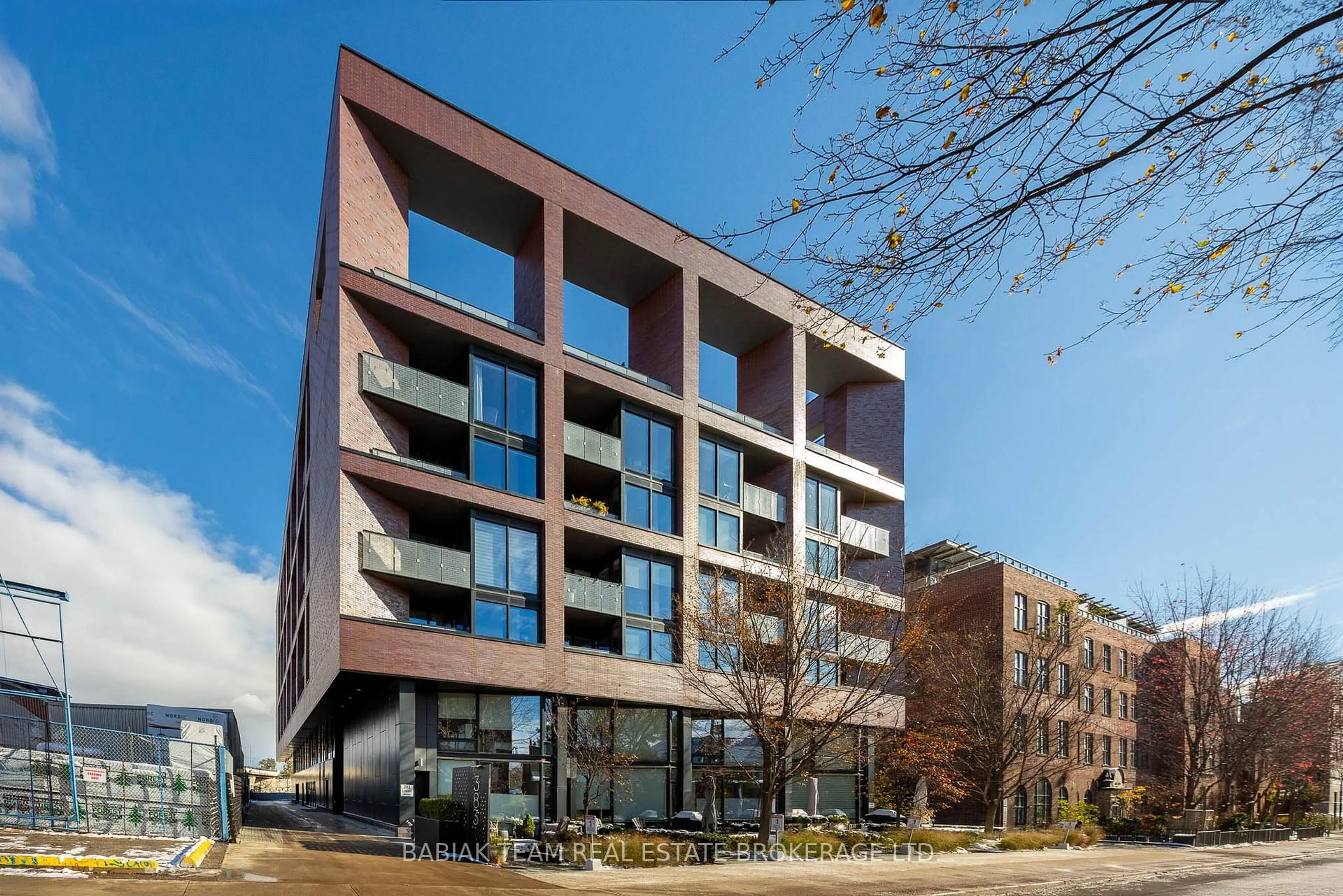 Unknown for 383 Sorauren Ave #614, Toronto Ontario M6R 0A4