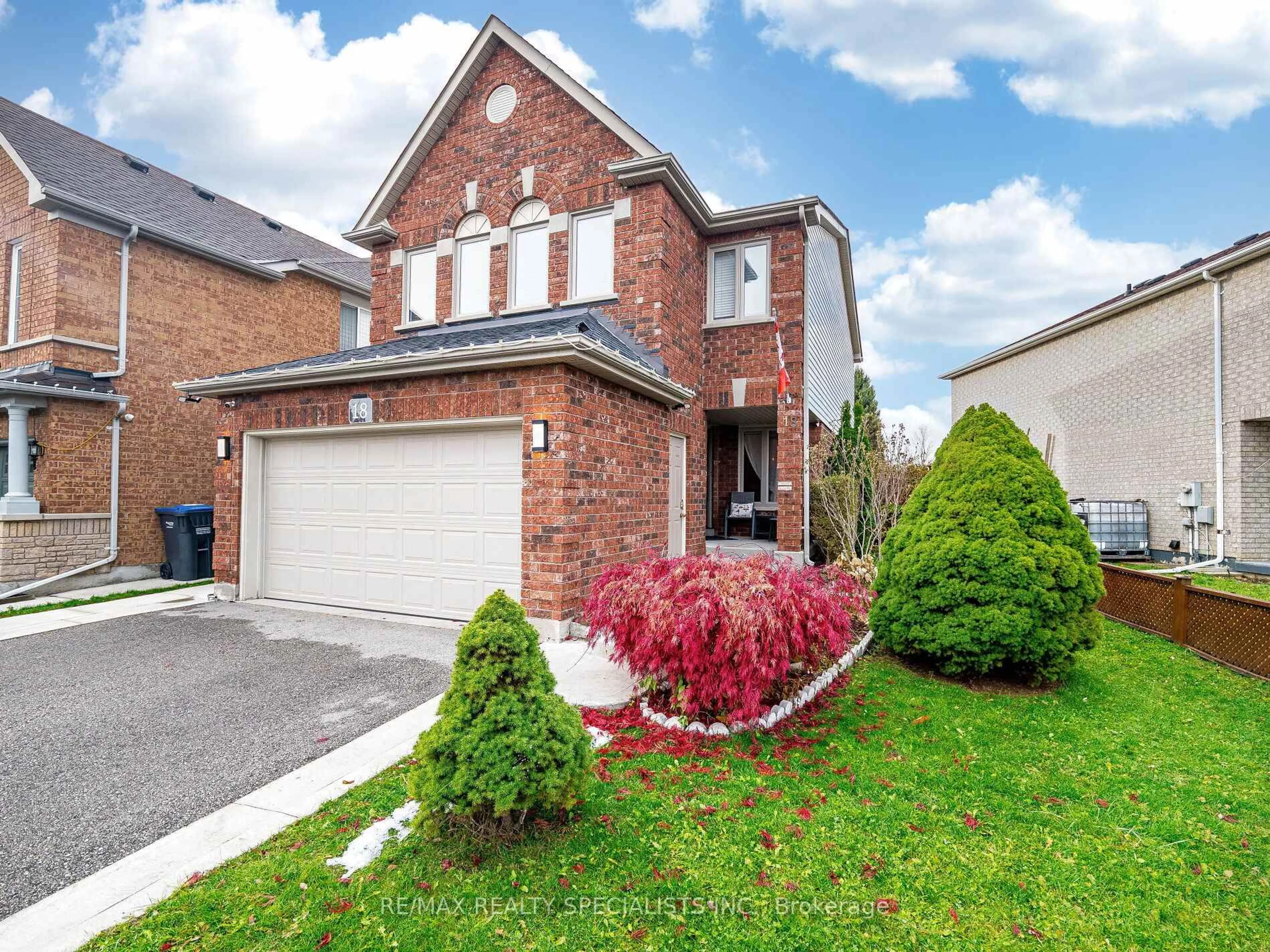 Home with brick exterior material, street for 18 Willow Park Dr, Brampton Ontario L6R 2M9
