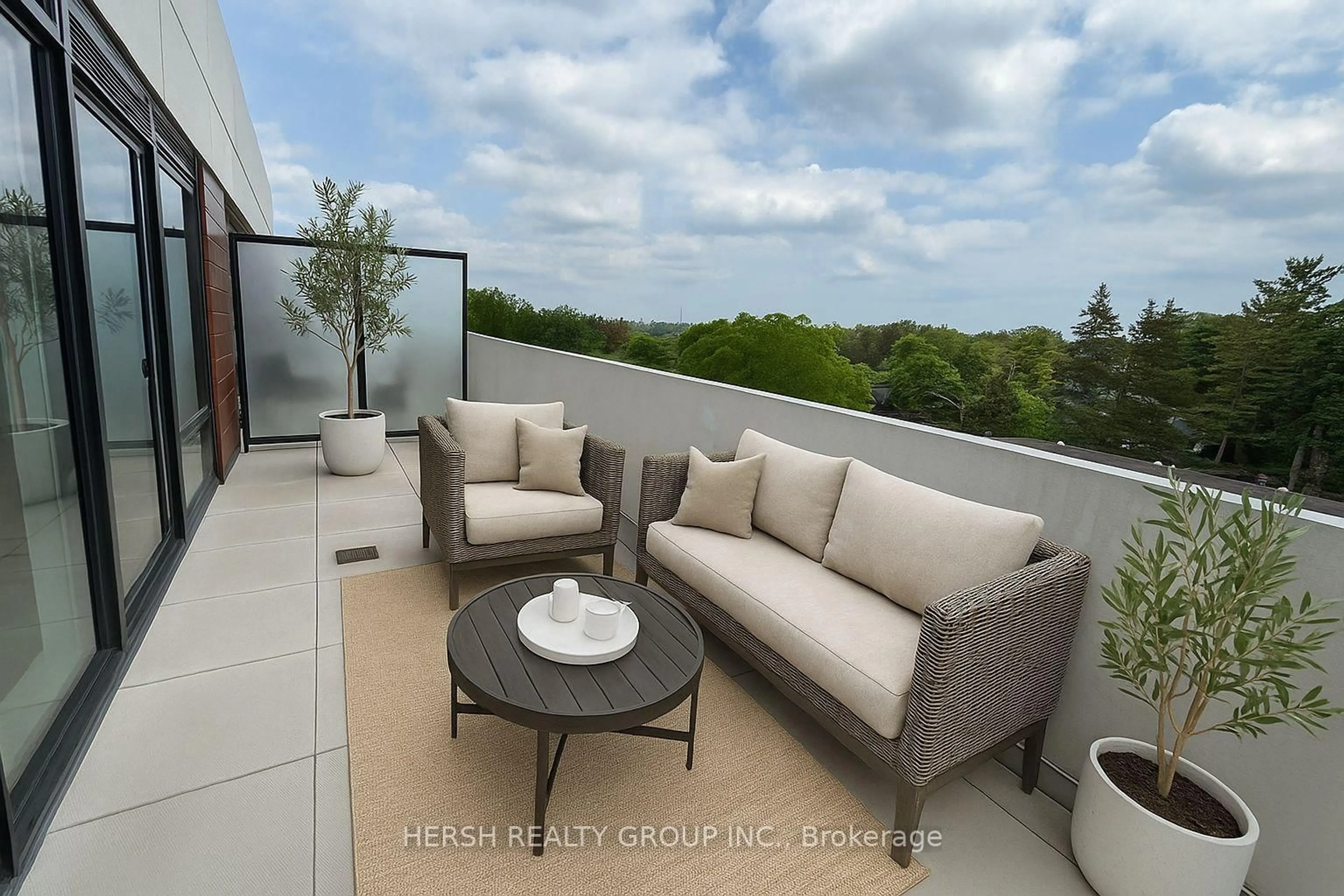 Balcony in the apartment, water/lake/river/ocean view for 160 Kingsway Cres #415, Toronto Ontario M8X 2S4