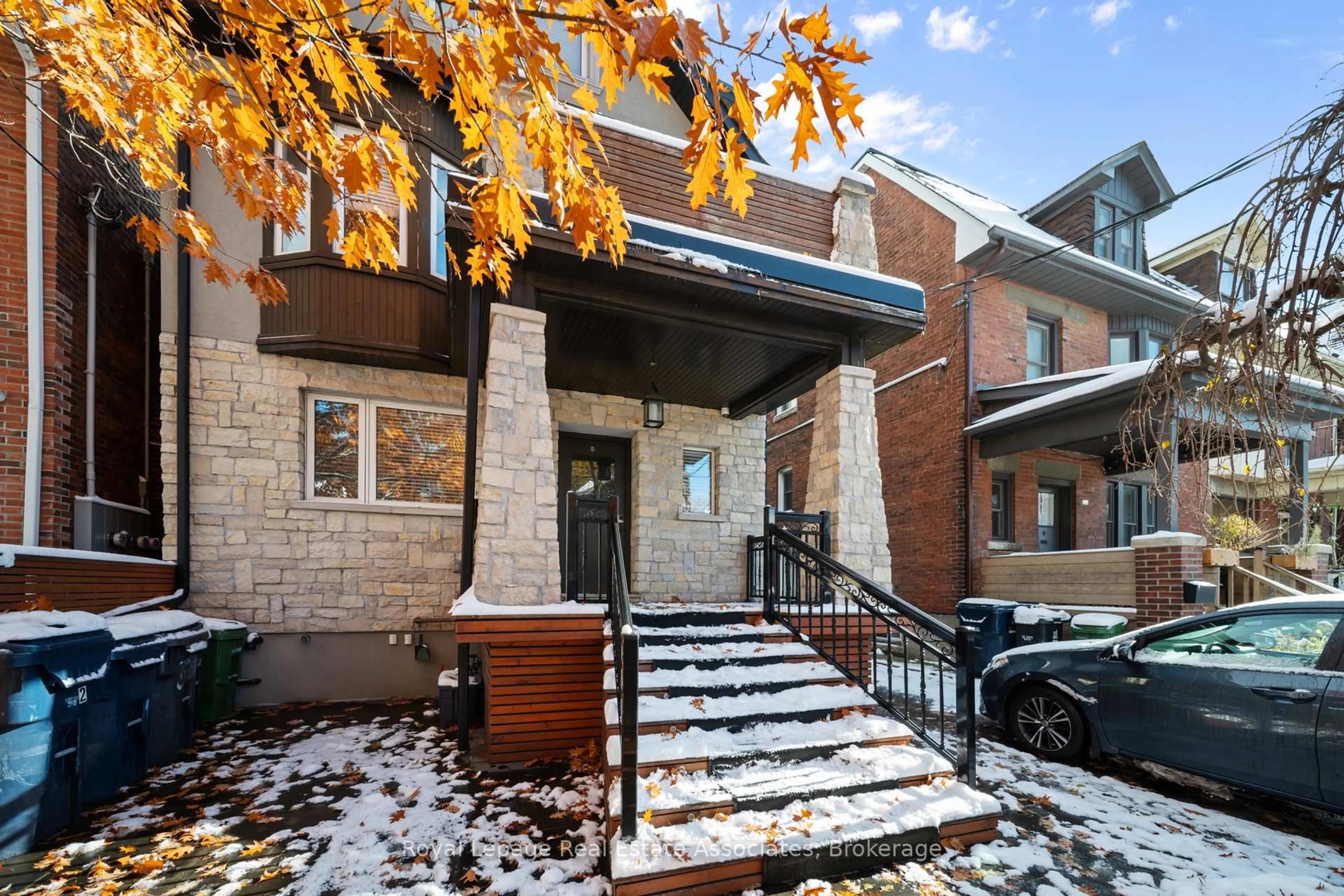 Home with brick exterior material, street for 531 Runnymede Rd, Toronto Ontario M6S 2Z8