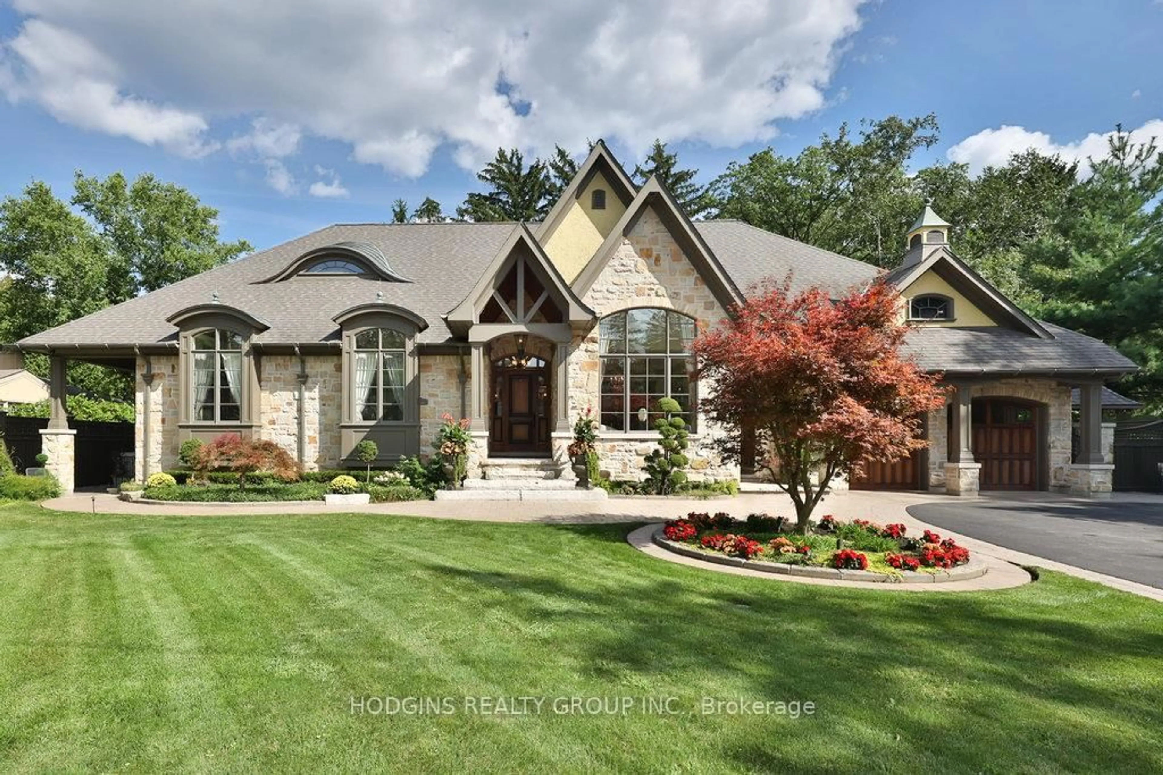 Home with brick exterior material, unknown for 158 Harborn Tr, Mississauga Ontario L5B 1A8