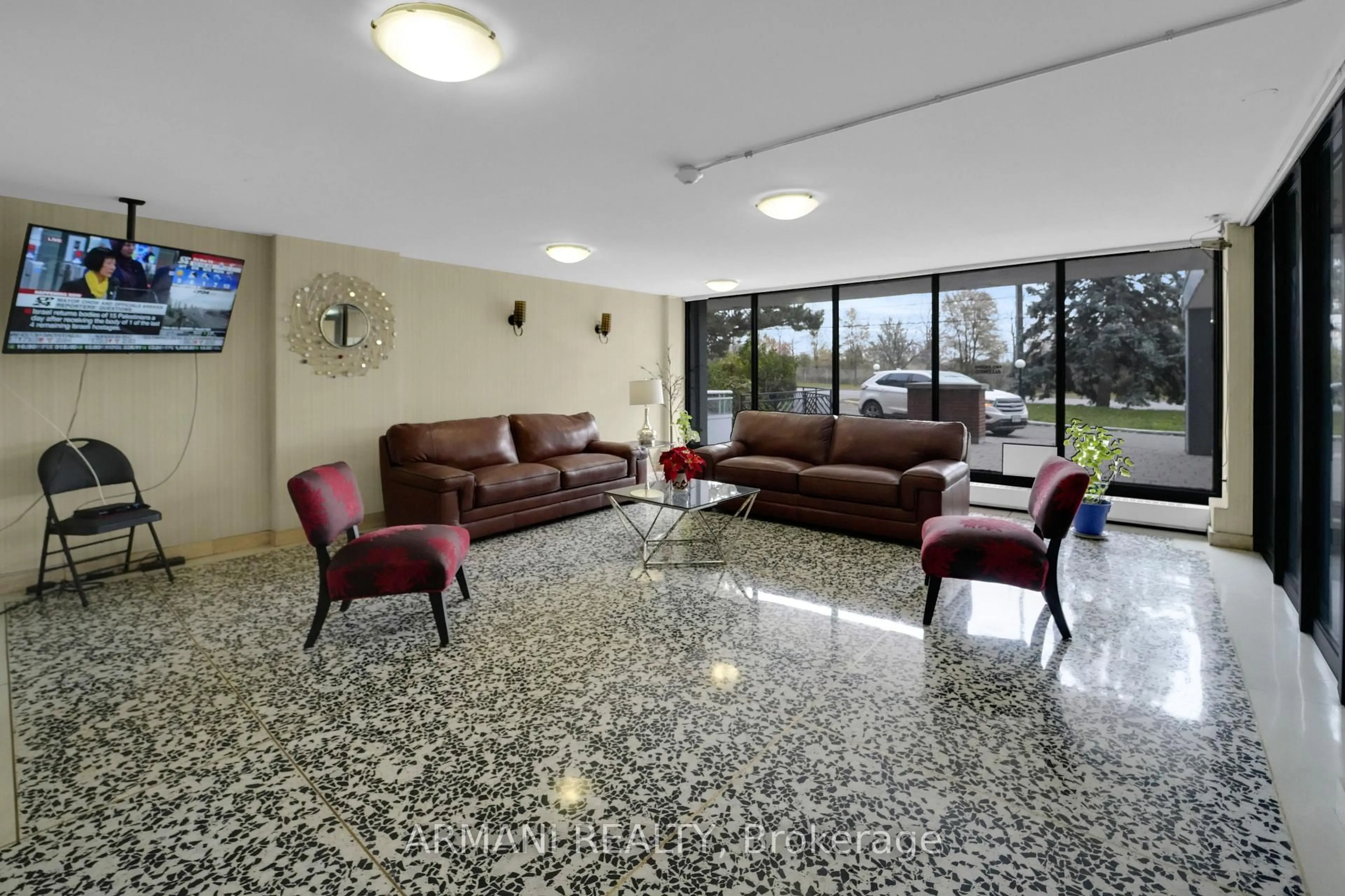 Lobby for 3460 Keele St #210, Toronto Ontario M3J 1L9