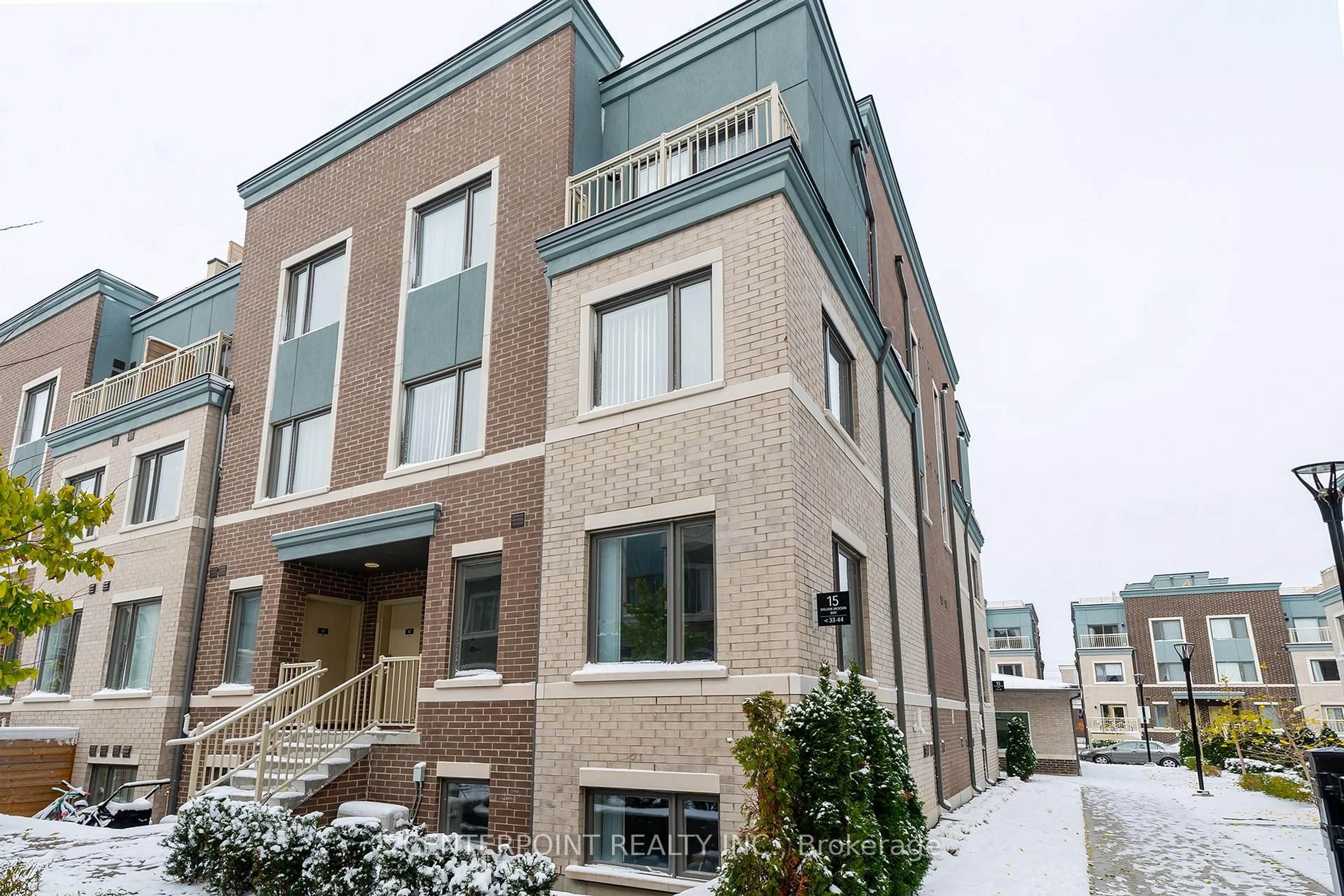 Home with brick exterior material, building for 15 William Jackson Way #44, Toronto Ontario M8V 0J5