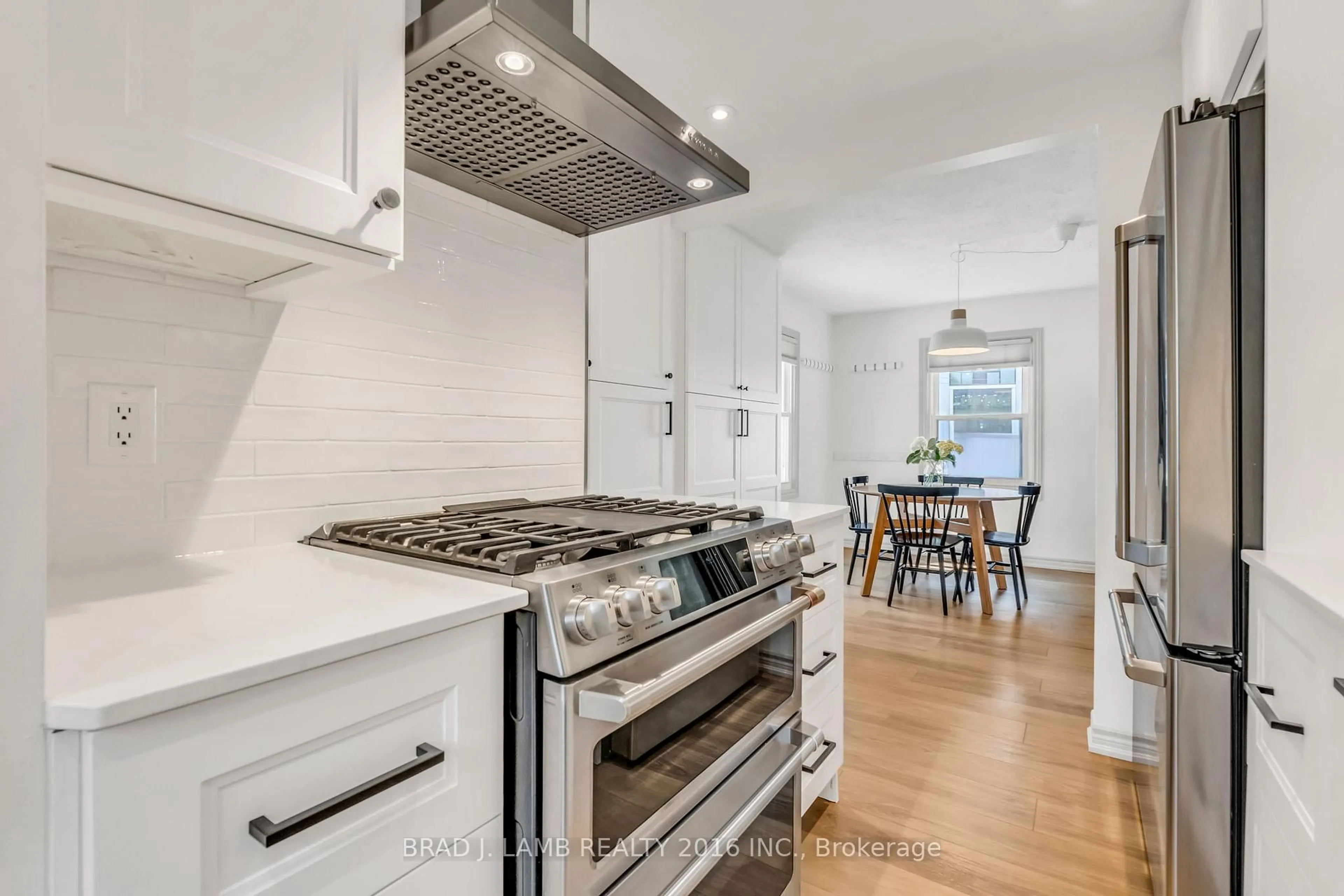 Open concept kitchen, ceramic/tile floor for 794 The Queensway, Toronto Ontario M8Z 1N5