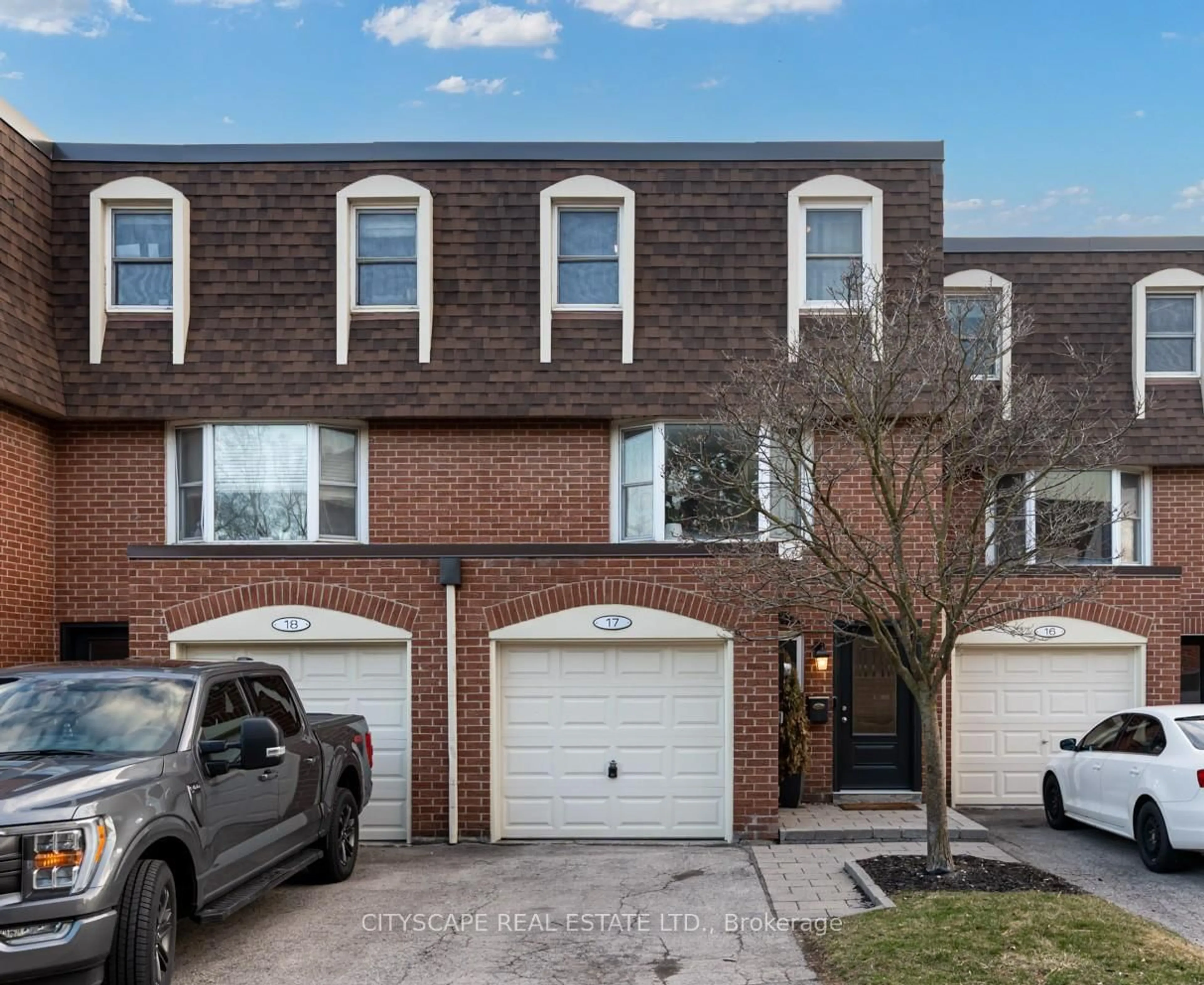 Home with brick exterior material, street for 30 Heslop Rd #17, Milton Ontario L9T 1B3