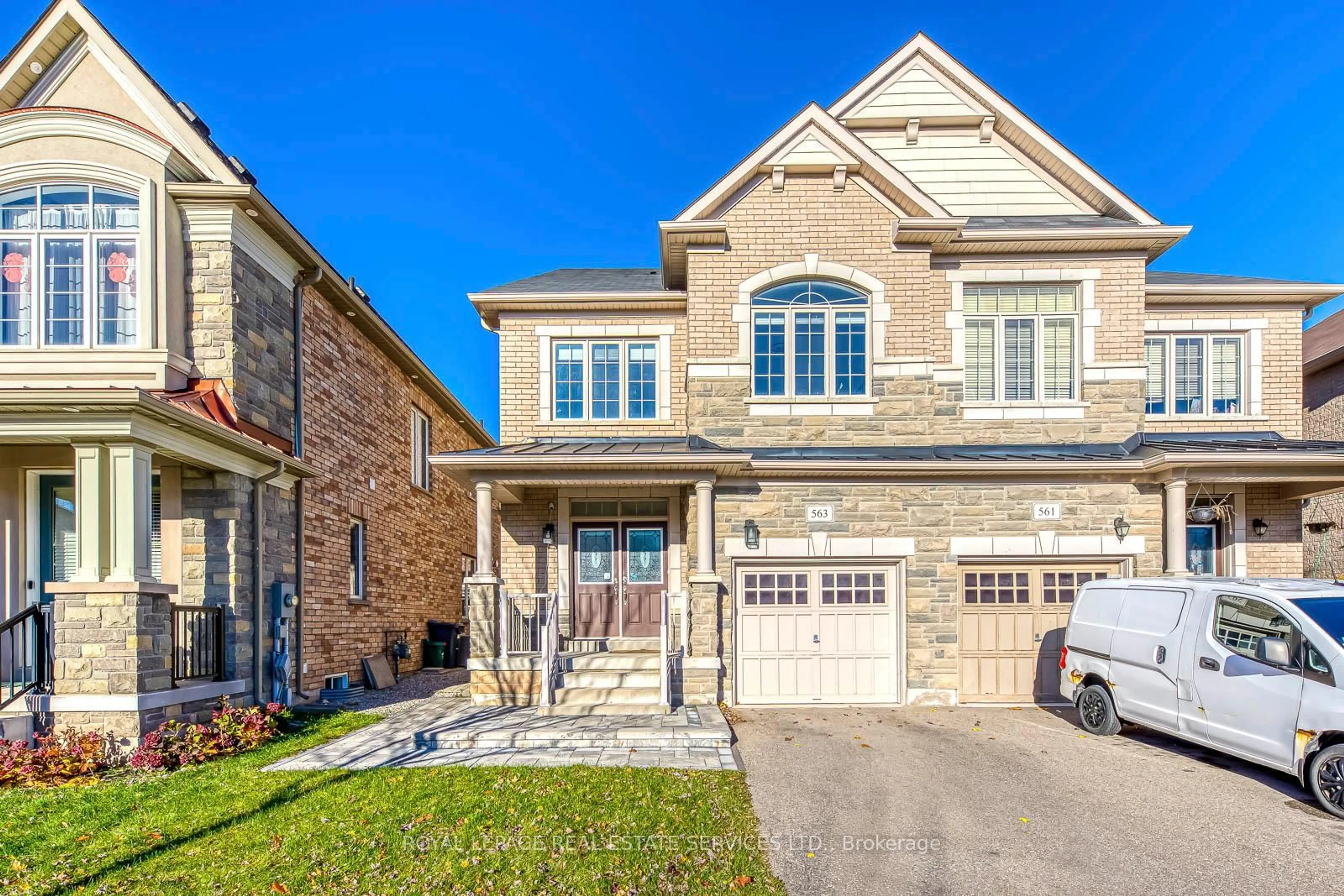 Home with brick exterior material, street for 563 Settlers Rd, Oakville Ontario L6M 1N7