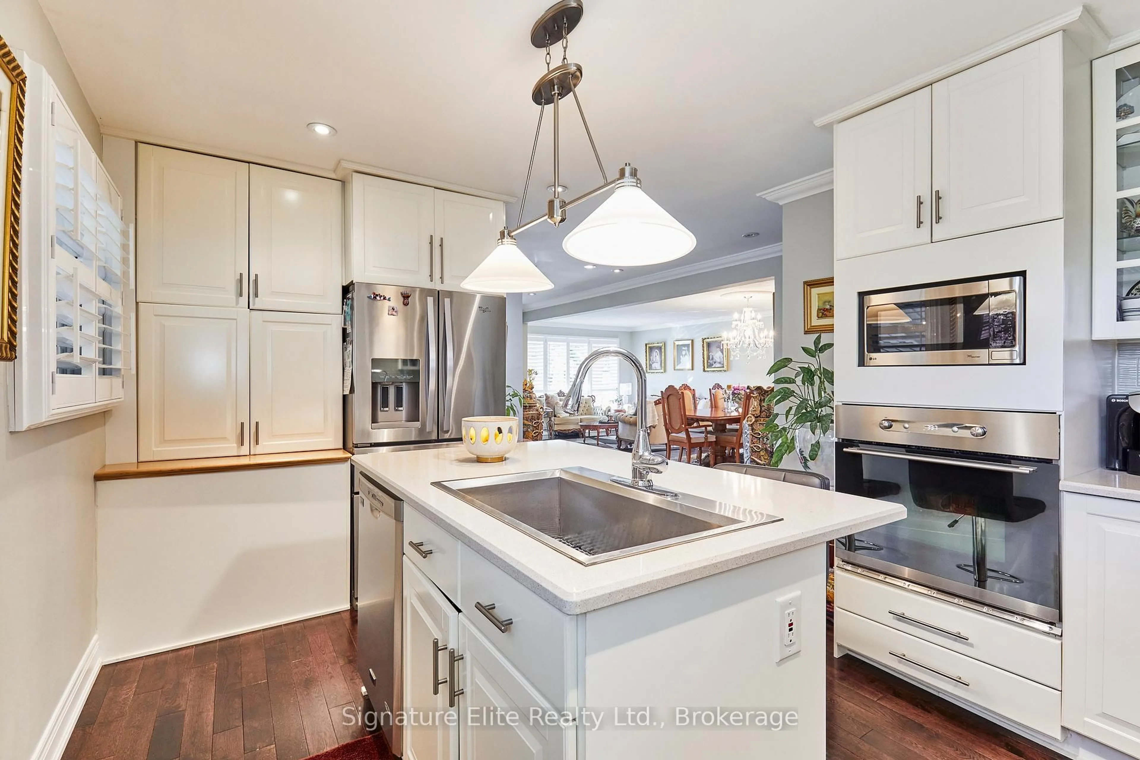 Open concept kitchen, unknown for 593A Scarlett Rd, Toronto Ontario M9P 2S6