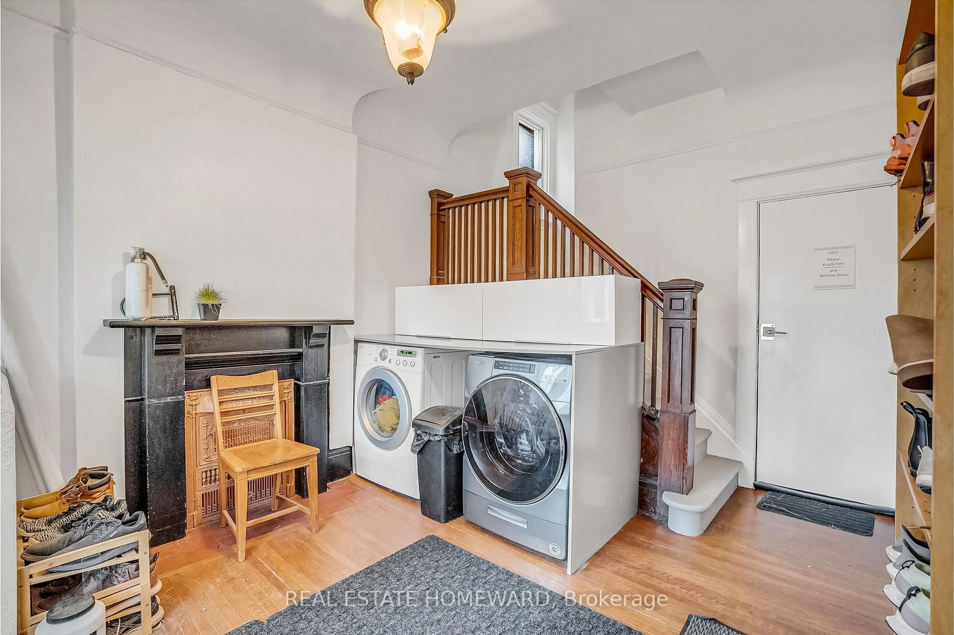 Laundry room for 272 Keele St, Toronto Ontario M6P 2K4