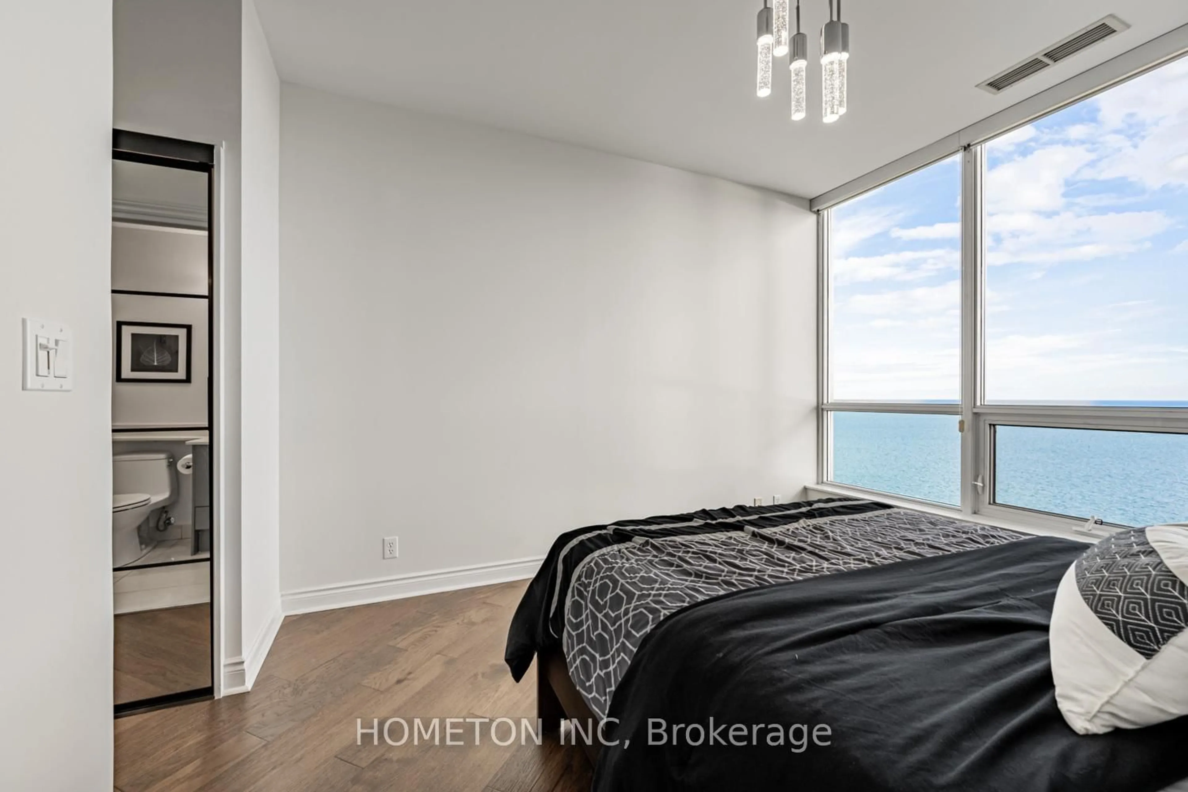 Bedroom with bed, unknown for 1910 Lake Shore Blvd #PH07, Toronto Ontario M6S 1A2